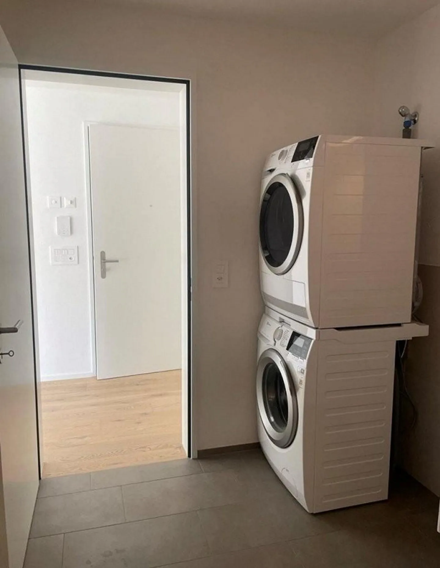 Wohnung im schönen Stadtleben Rorschach zu vermieten! - Foto 3 von 6