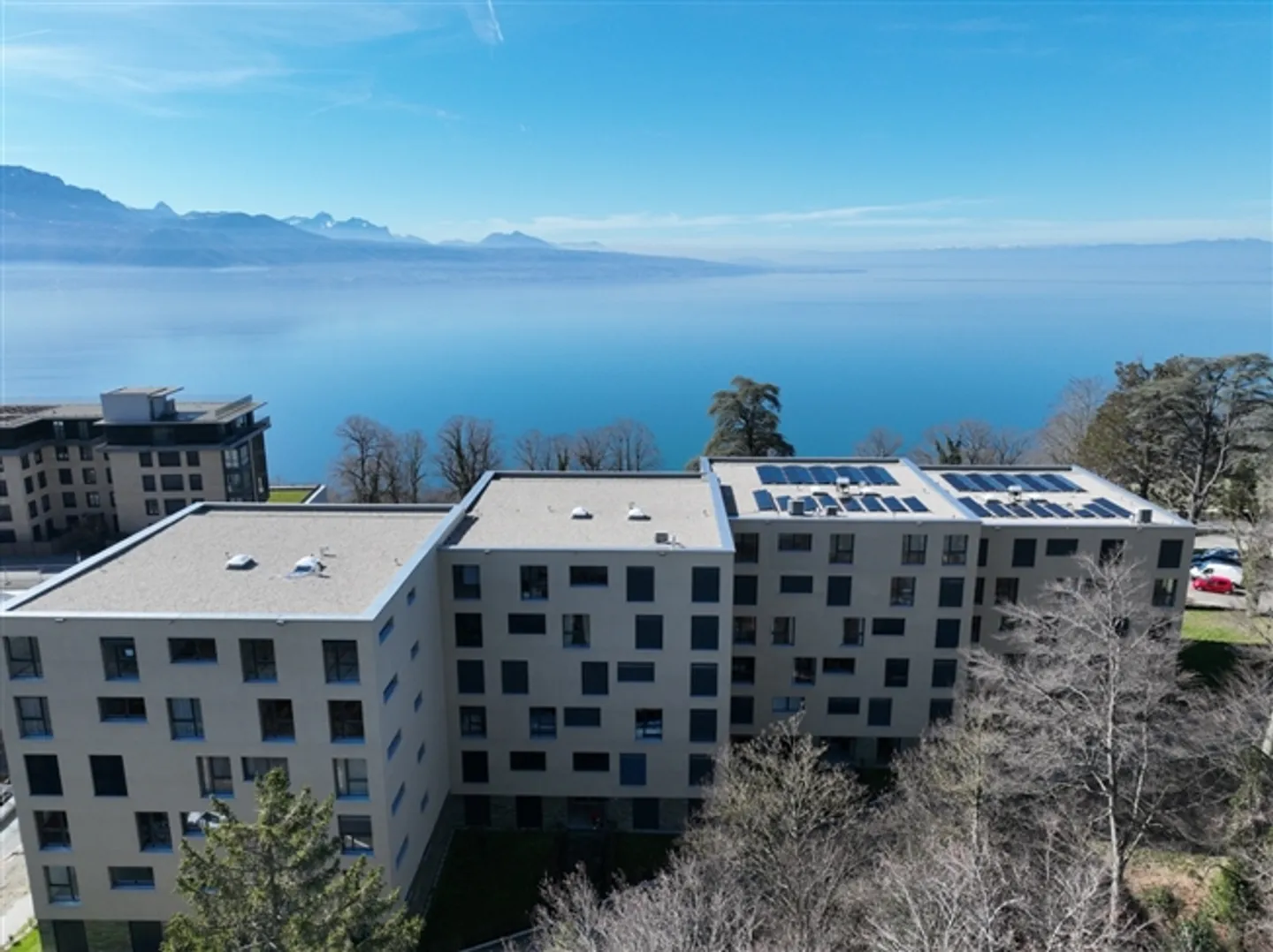 «Wunderschönes 5.5-Zimmer-Penthouse mit aussergewöhnlichem Blick auf den Genfersee» - Foto 3 von 11