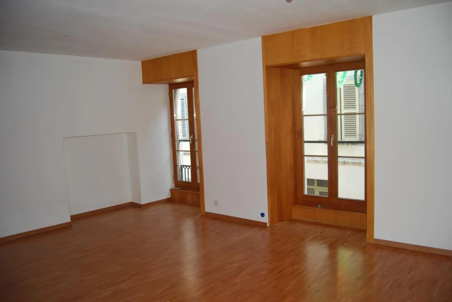 Immeuble résidentiel 20.5 pièces - Photo 4 sur 15