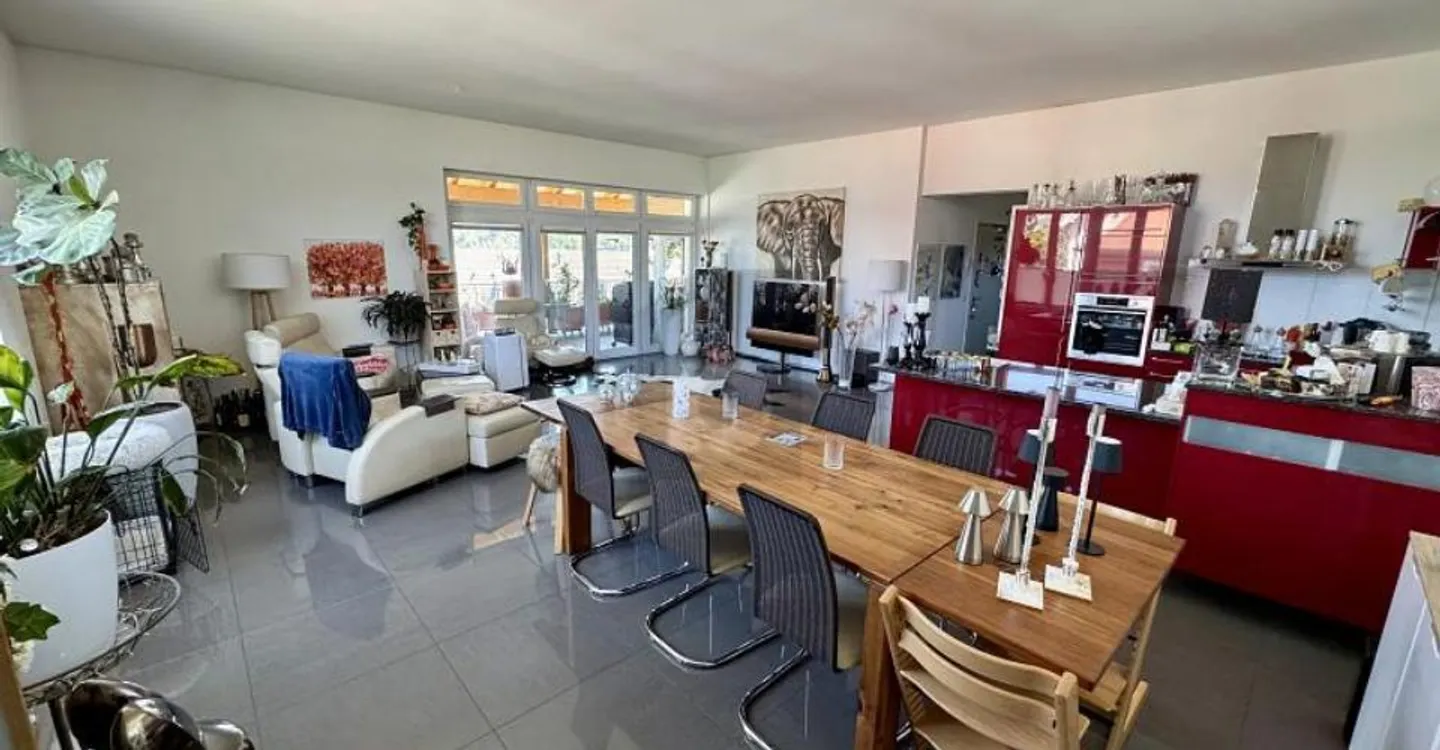 SPACIOUS WITH TERRACE AND IDYLLIC FOREST VIEW - Photo 3 of 5