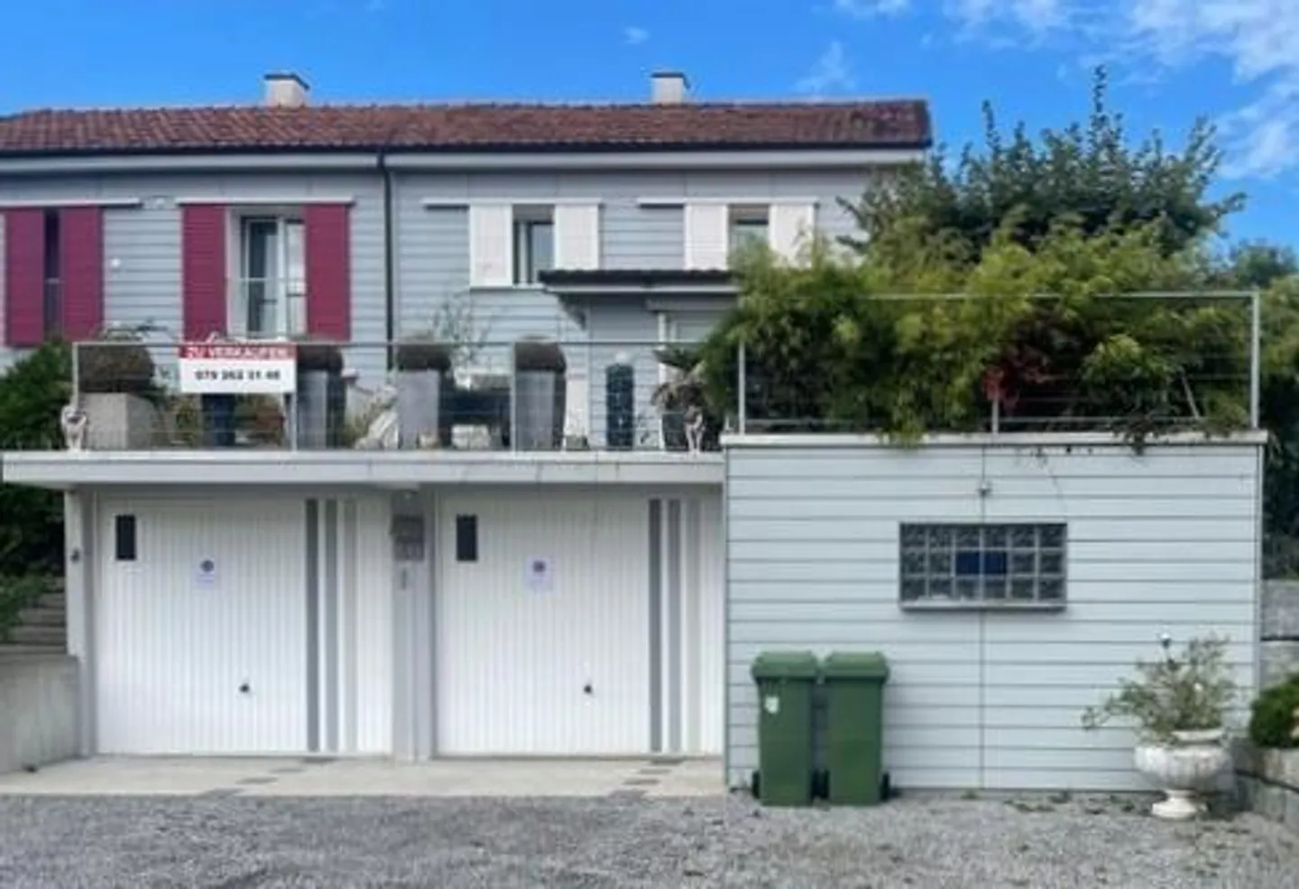 Attraktives Doppel-Einfamilienhaus an ruhiger Wohnlage - Foto 1 von 4