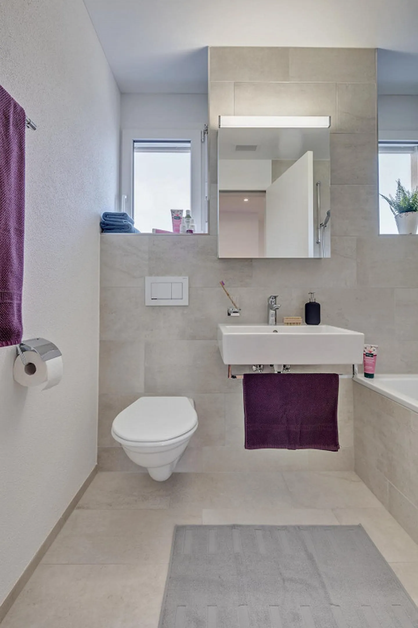 Beautiful 4.5-room penthouse apartment in Neuhausen! - Photo 8 of 12