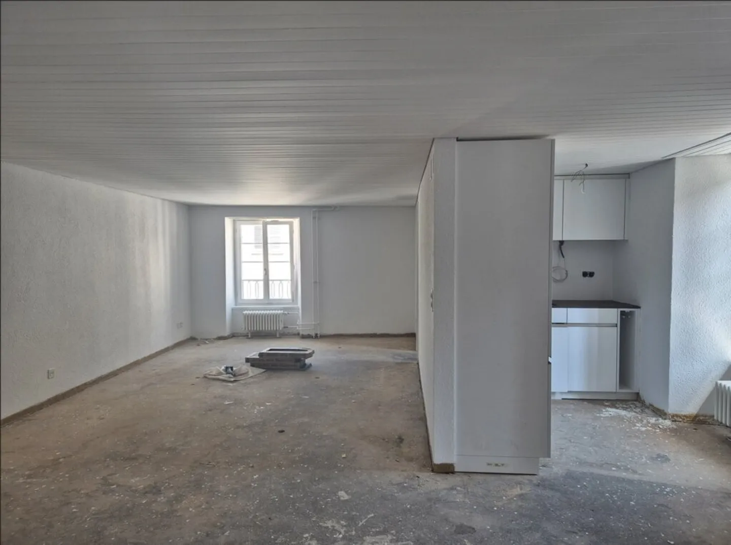 Récemment rénové - Votre nouveau chez-vous vous attend - Photo 2 sur 4