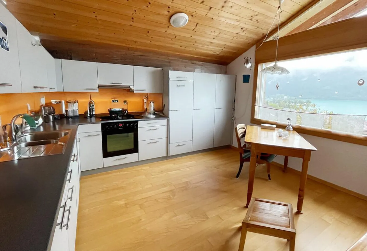 Un rêve de maison à Brienz – Appartement moderne de 2,5 pièces avec vue sur le lac - Photo 4 sur 7