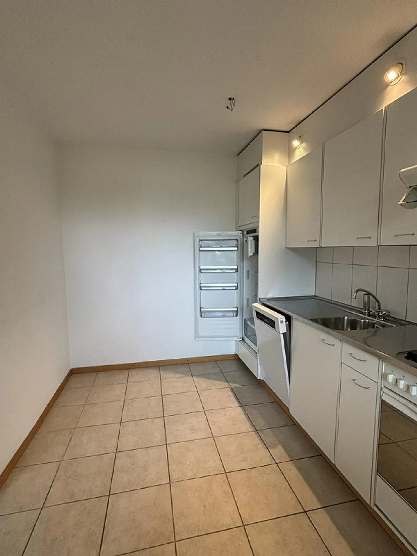 Zentrale 2.5 Zimmerwohnung - Foto 3 von 8