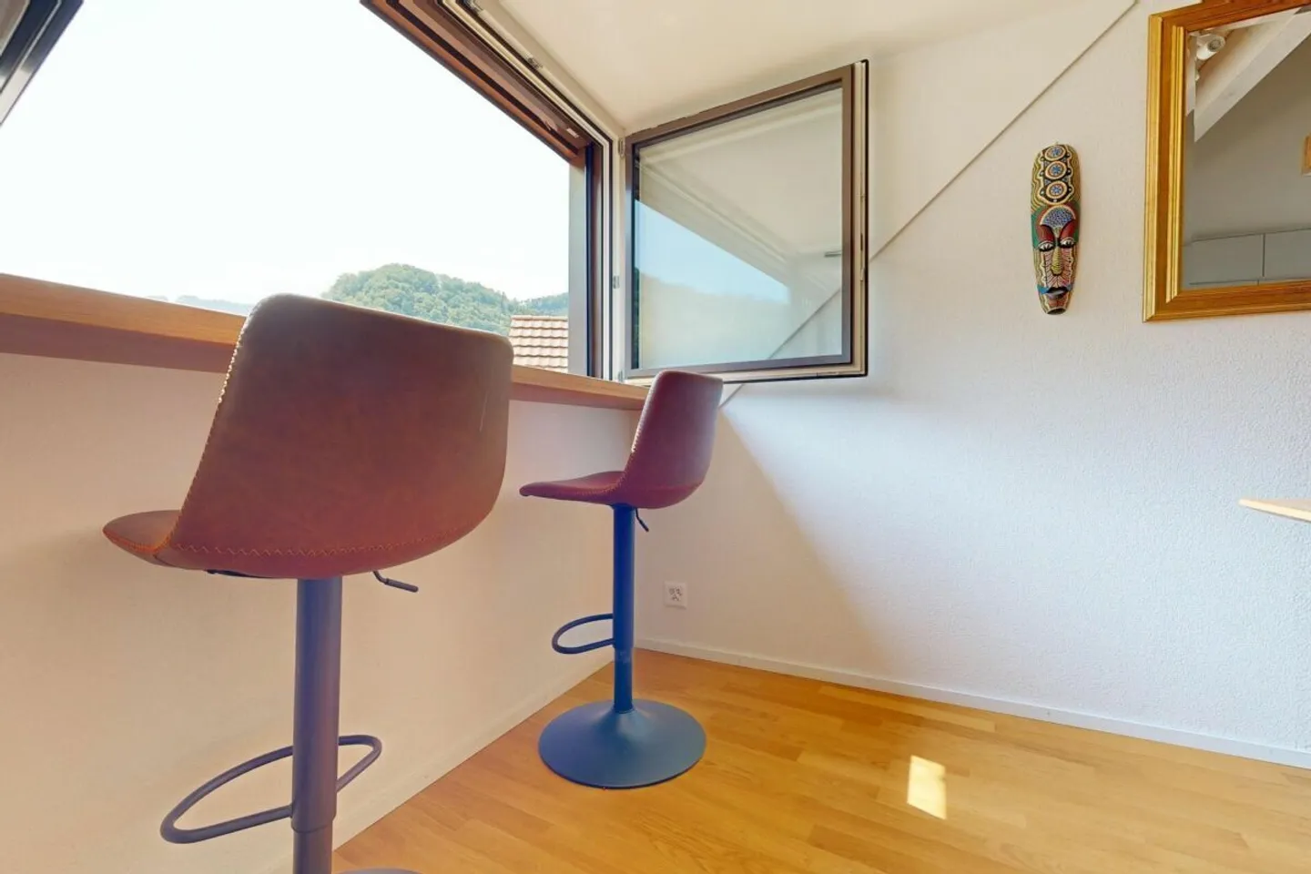 Appartamento moderno di 3,5 locali con torre di lavaggio privata e carport - Foto 2 di 18