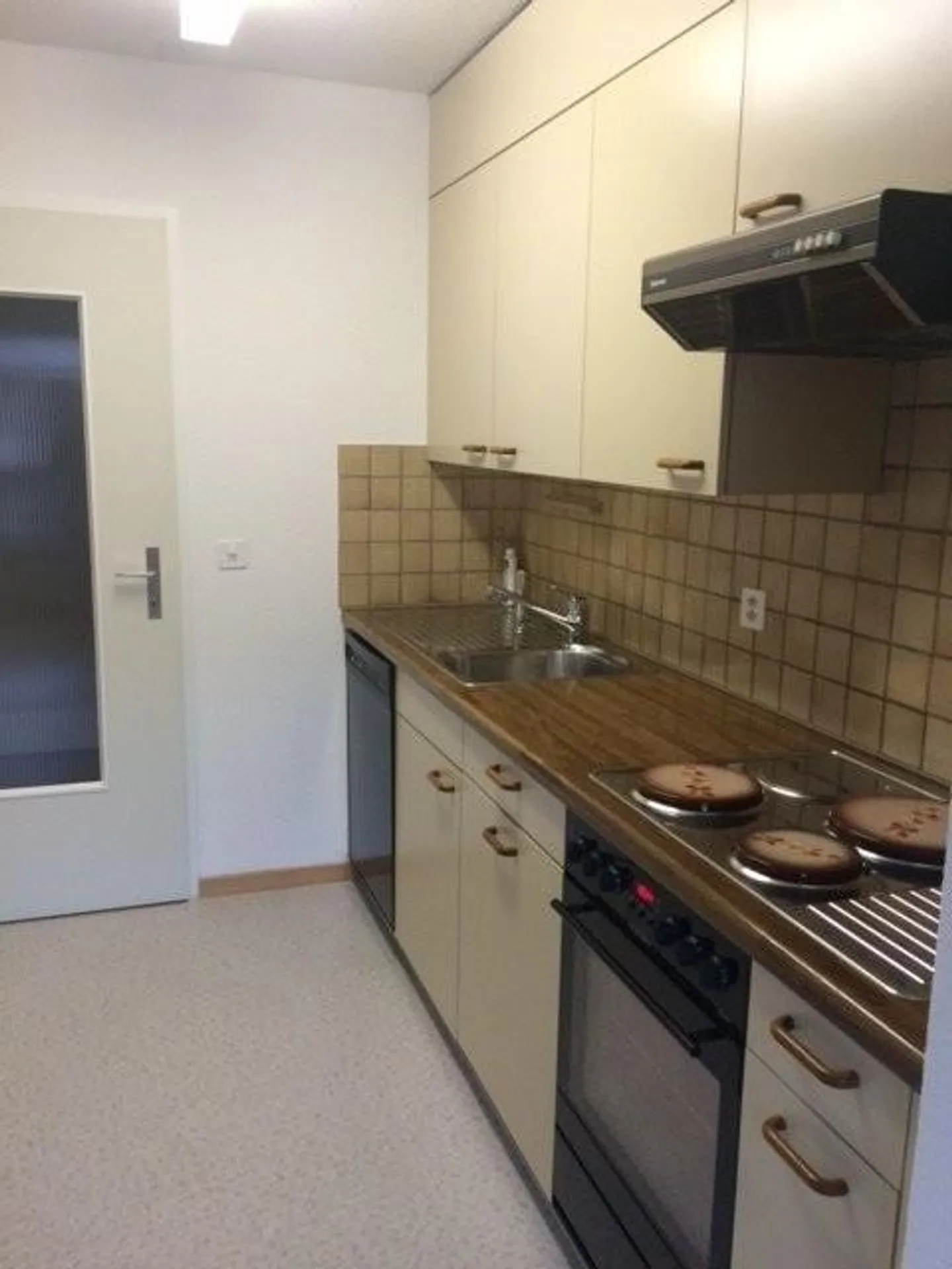Helle 4.5-Zimmer-Wohnung in Zürich - Foto 2 von 6