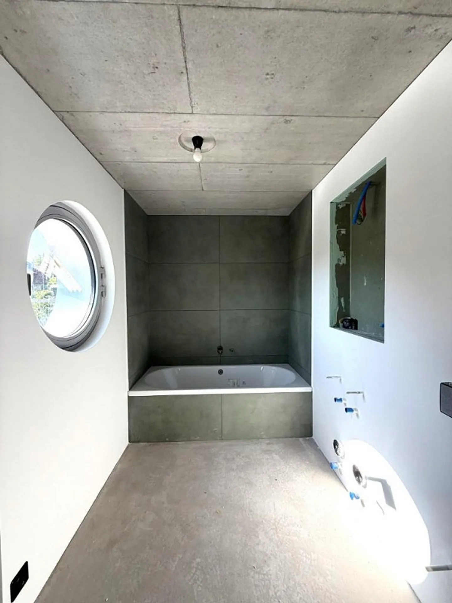 Stilvolle Maisonette mit Terrasse - Foto 10 von 15