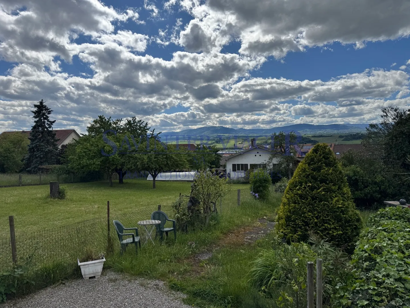 Maison Charmante dans la Verdure - Photo 9 sur 10
