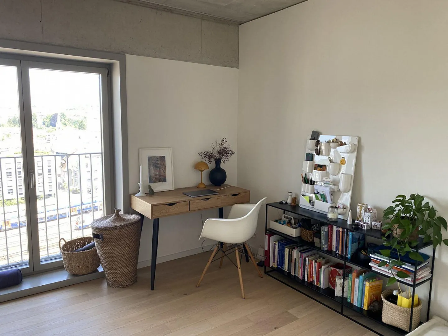 Spacious 4.5-room apartment 9_2 in the heart of Zurich - Photo 6 of 8