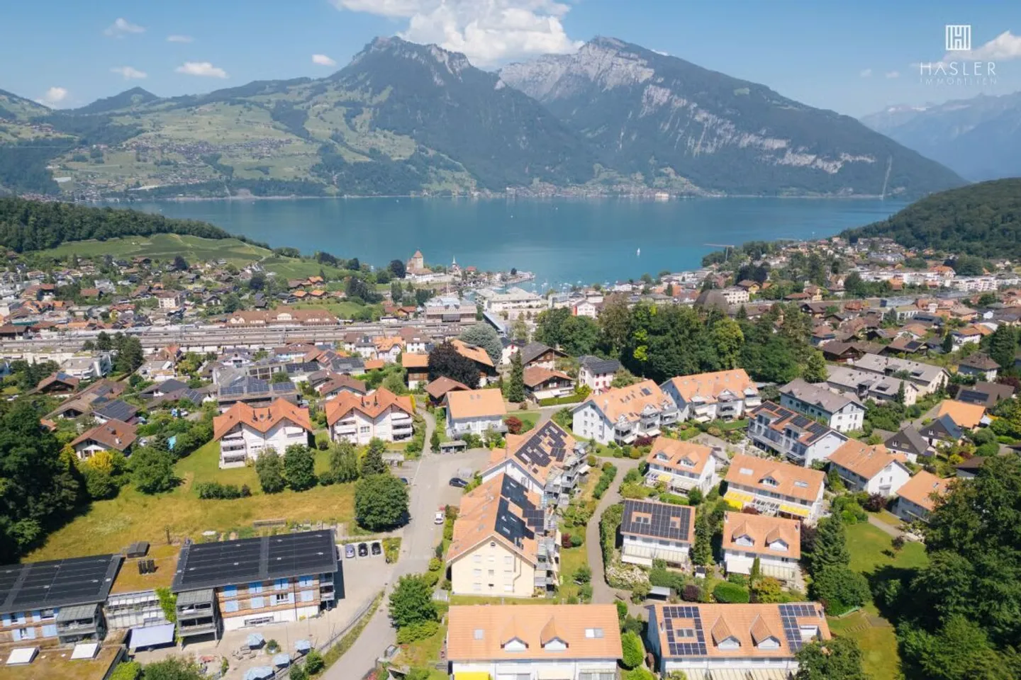 Appartamento maisonette 4½ locali su 3 piani tra lago e montagne - Foto 1 di 11
