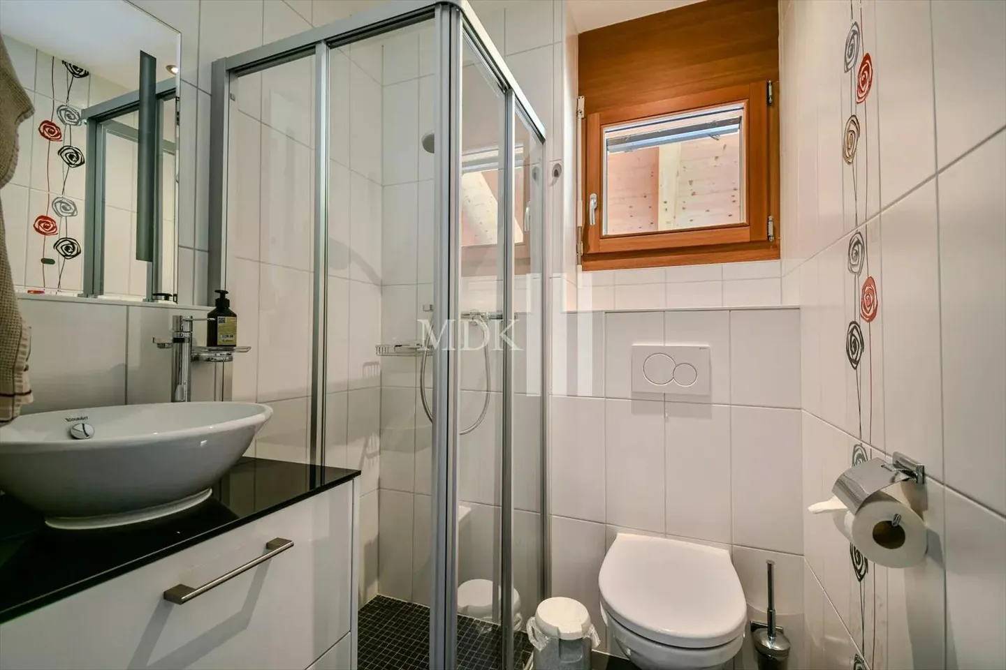 Appartamento 7.5 stanze - Foto 11 di 13
