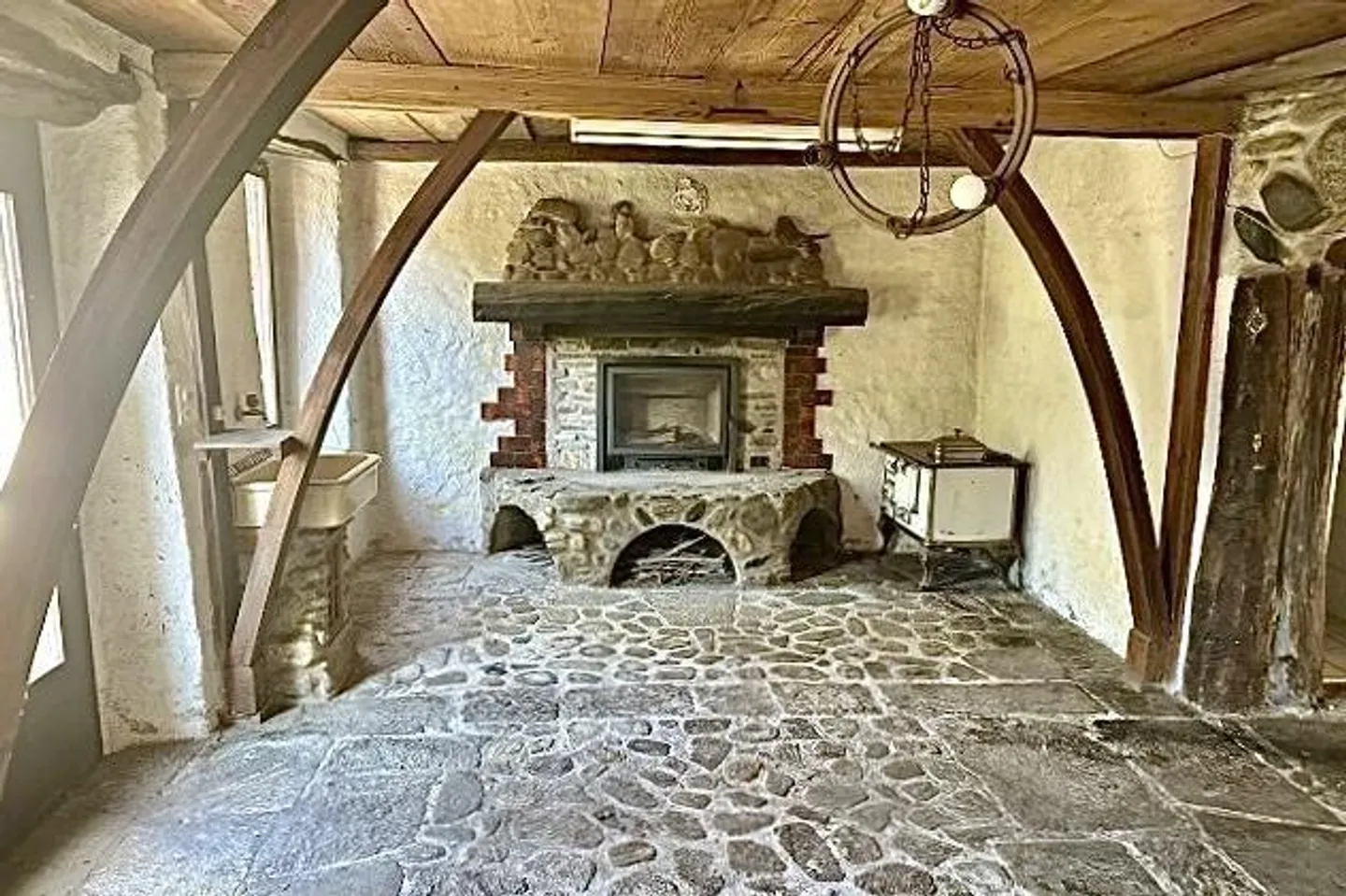 Trois parties de maison avec grand jardin - Photo 3 sur 49