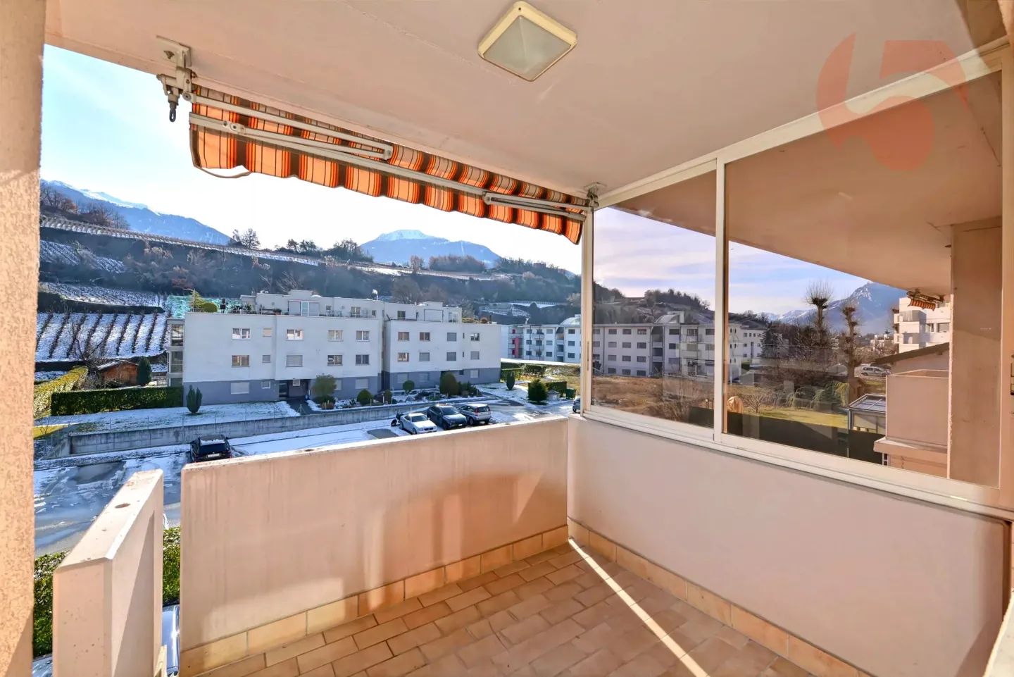 Eccellente opportunità in una zona tranquilla e ricercata - Foto 2 di 12