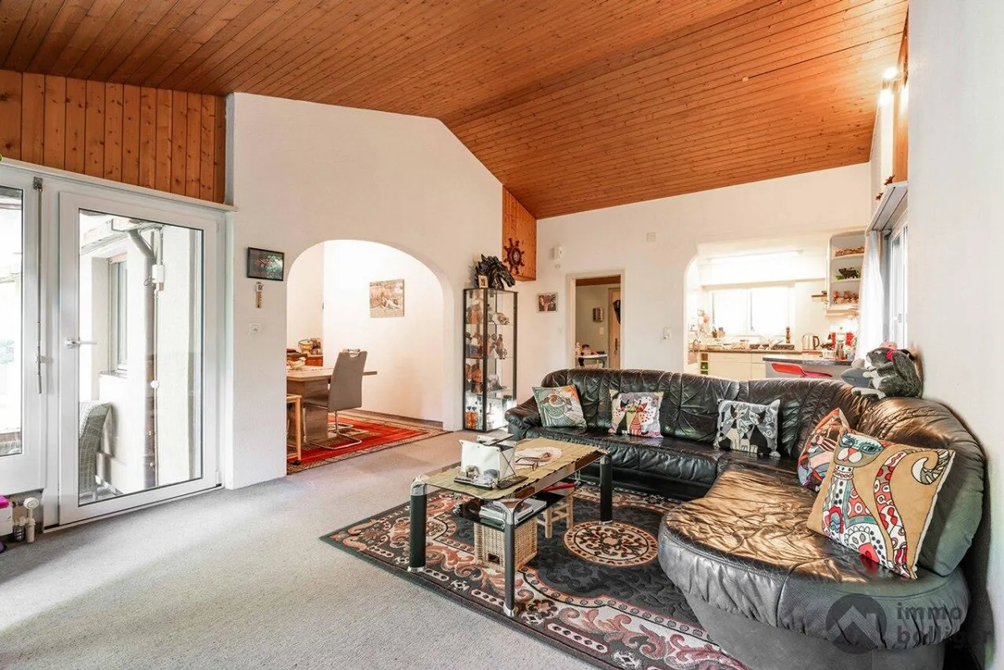 A Home Like on Vacation - Directly on the Aare - Photo 4 of 13