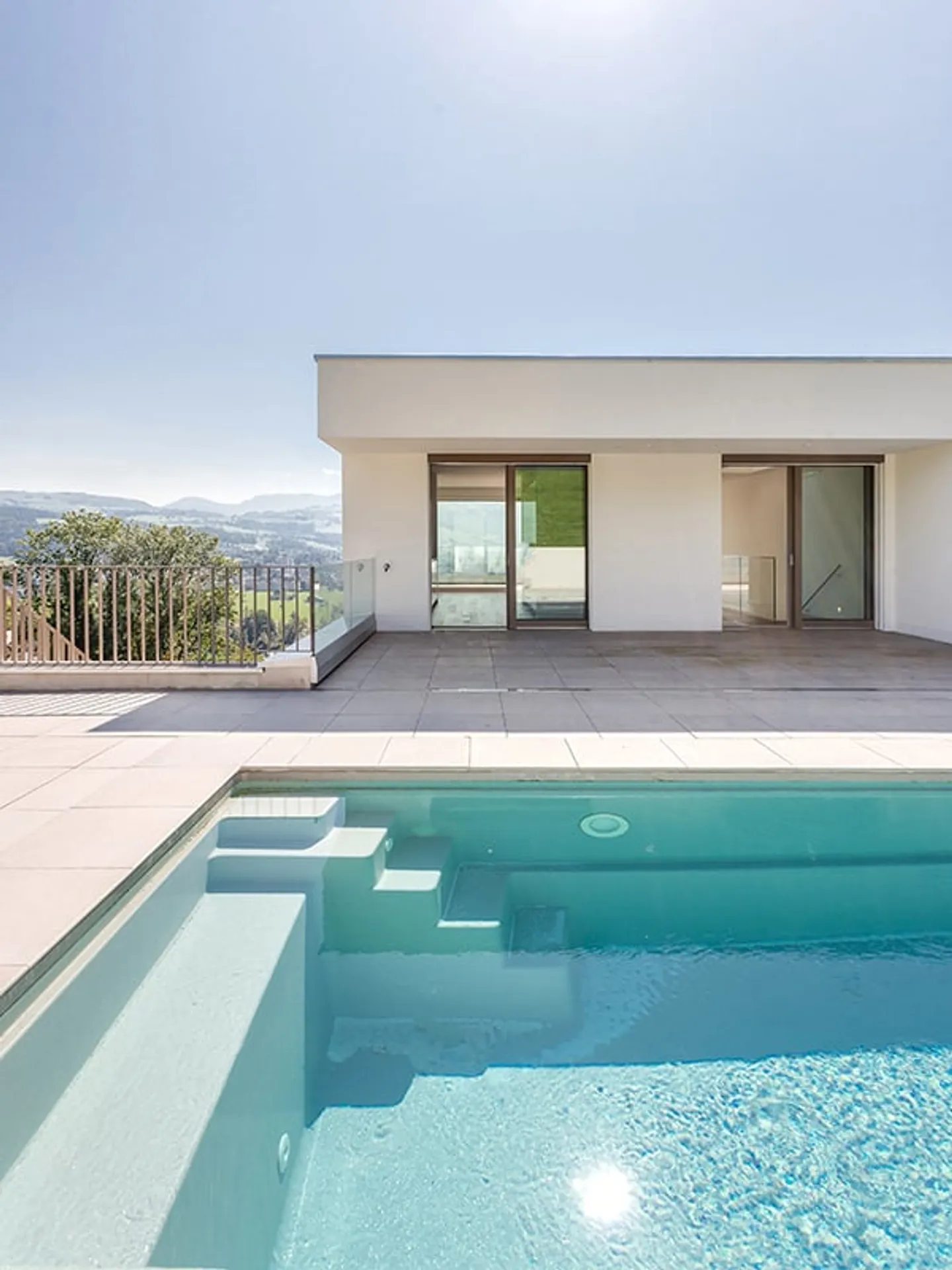 The Grand View | Villa - Photo 9 of 11