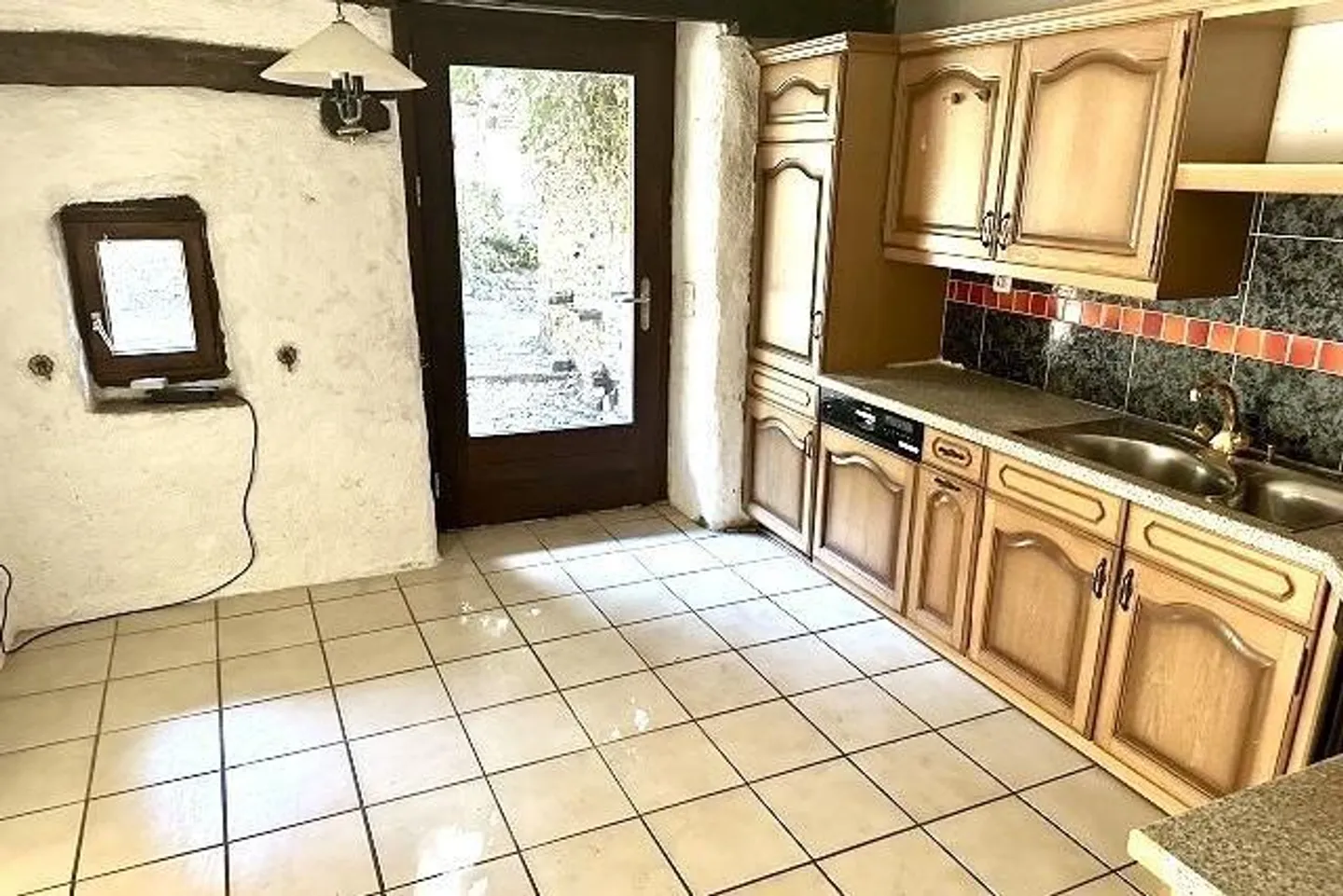 Trois parties de maison avec grand jardin - Photo 27 sur 49