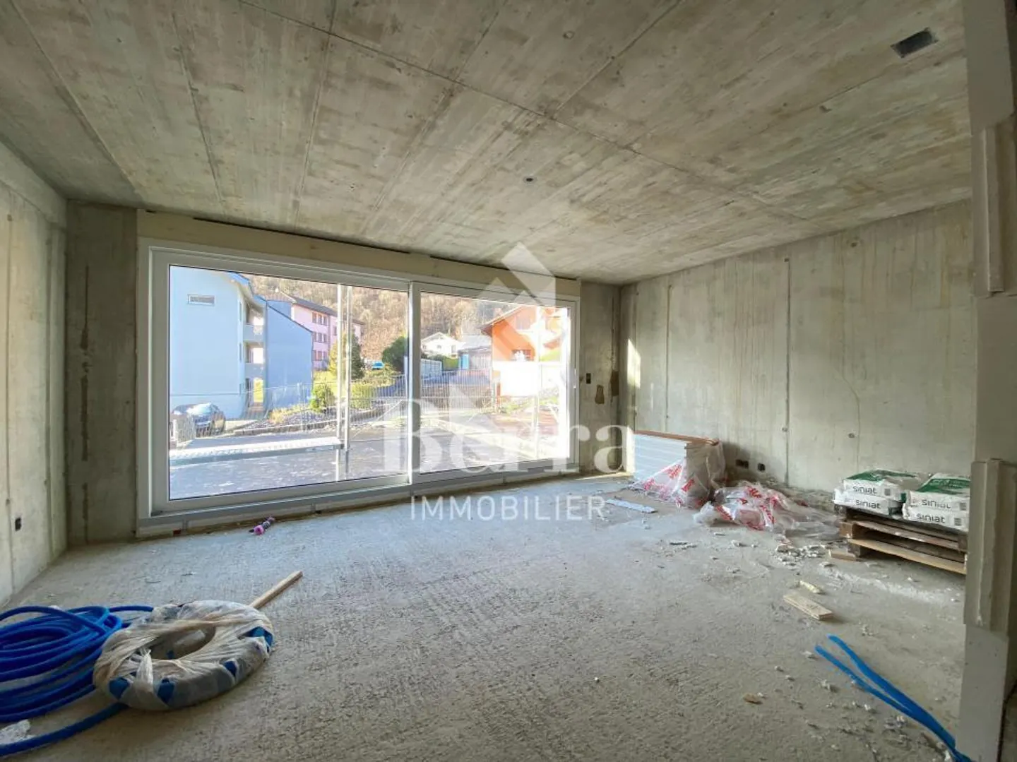 EVIONNAZ - Spaziosa villa a schiera di 4,5 locali con seminterrato - Foto 3 di 13