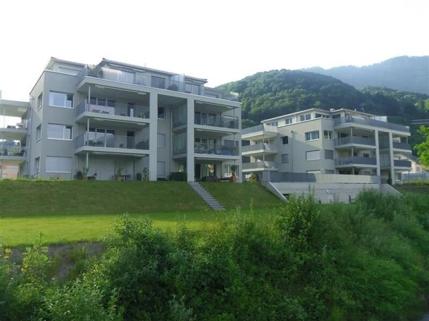 Bel appartement à louer à Unterterzen ! - Photo 1 sur 10