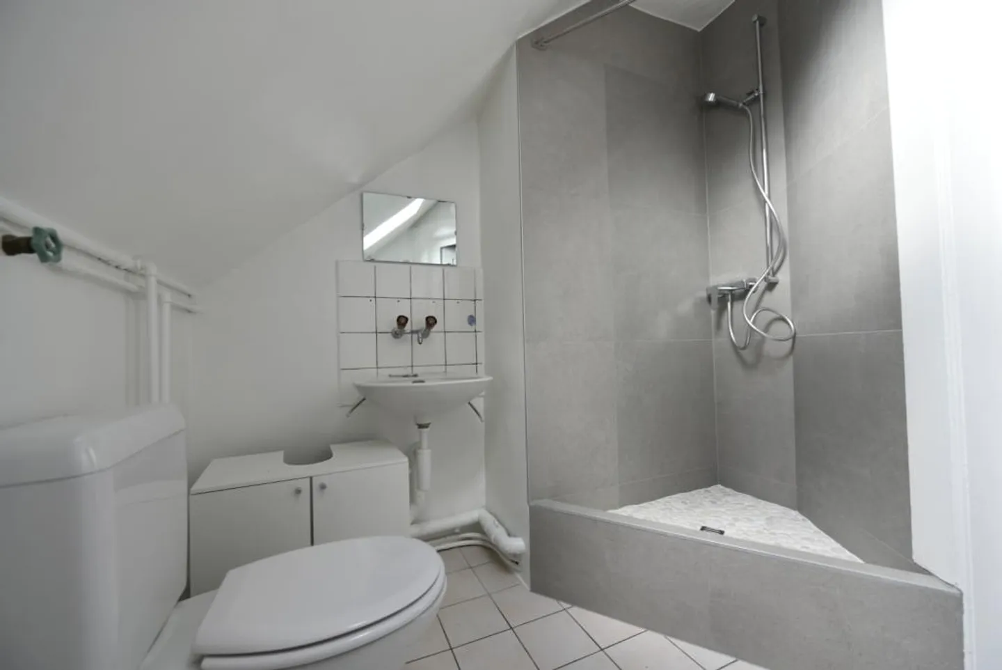 Furnished 2-room apartment - Photo 7 of 7