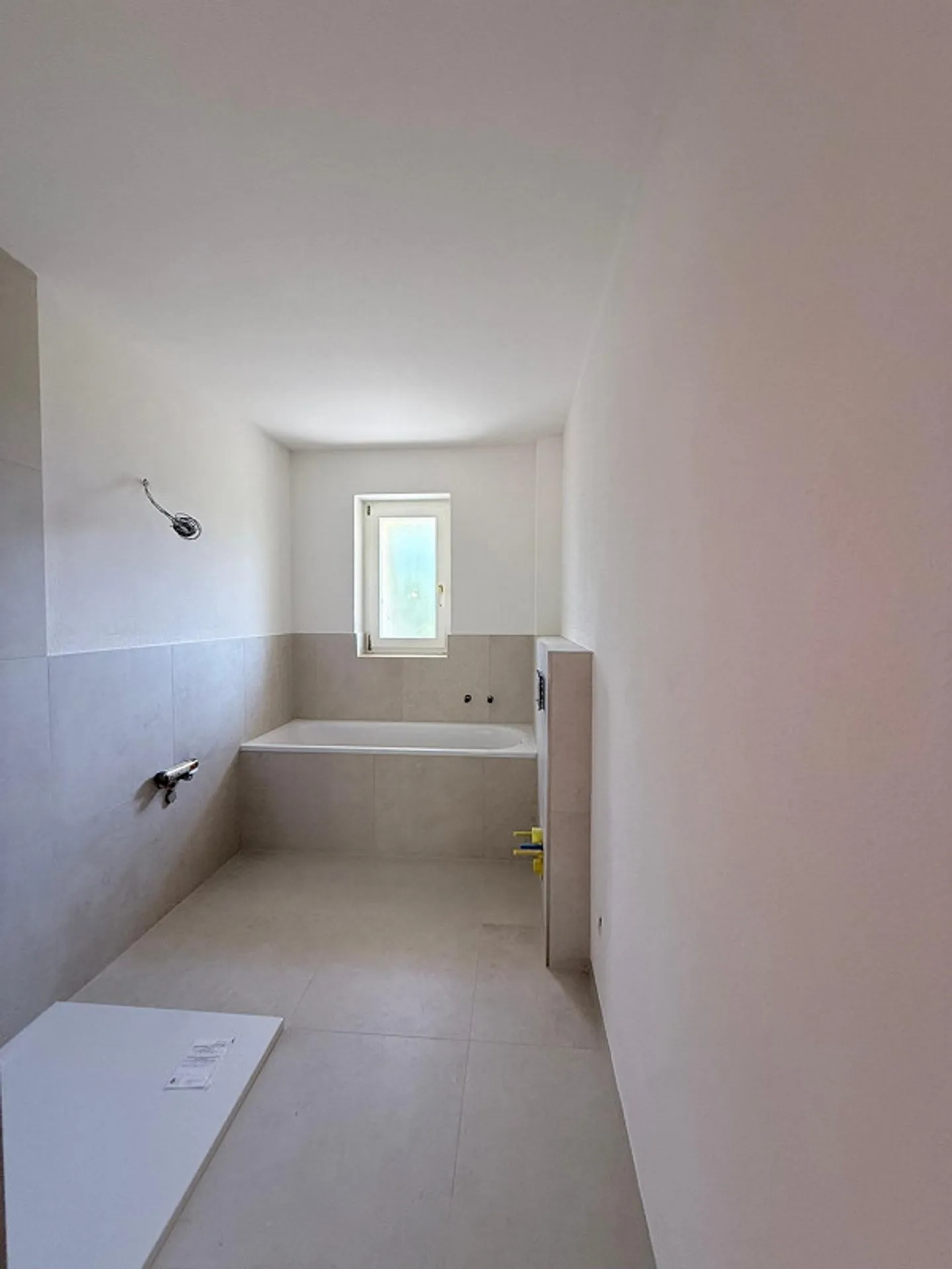 First rental after renovation | 3.5-room apartment with garden & terrace - Photo 4 of 8