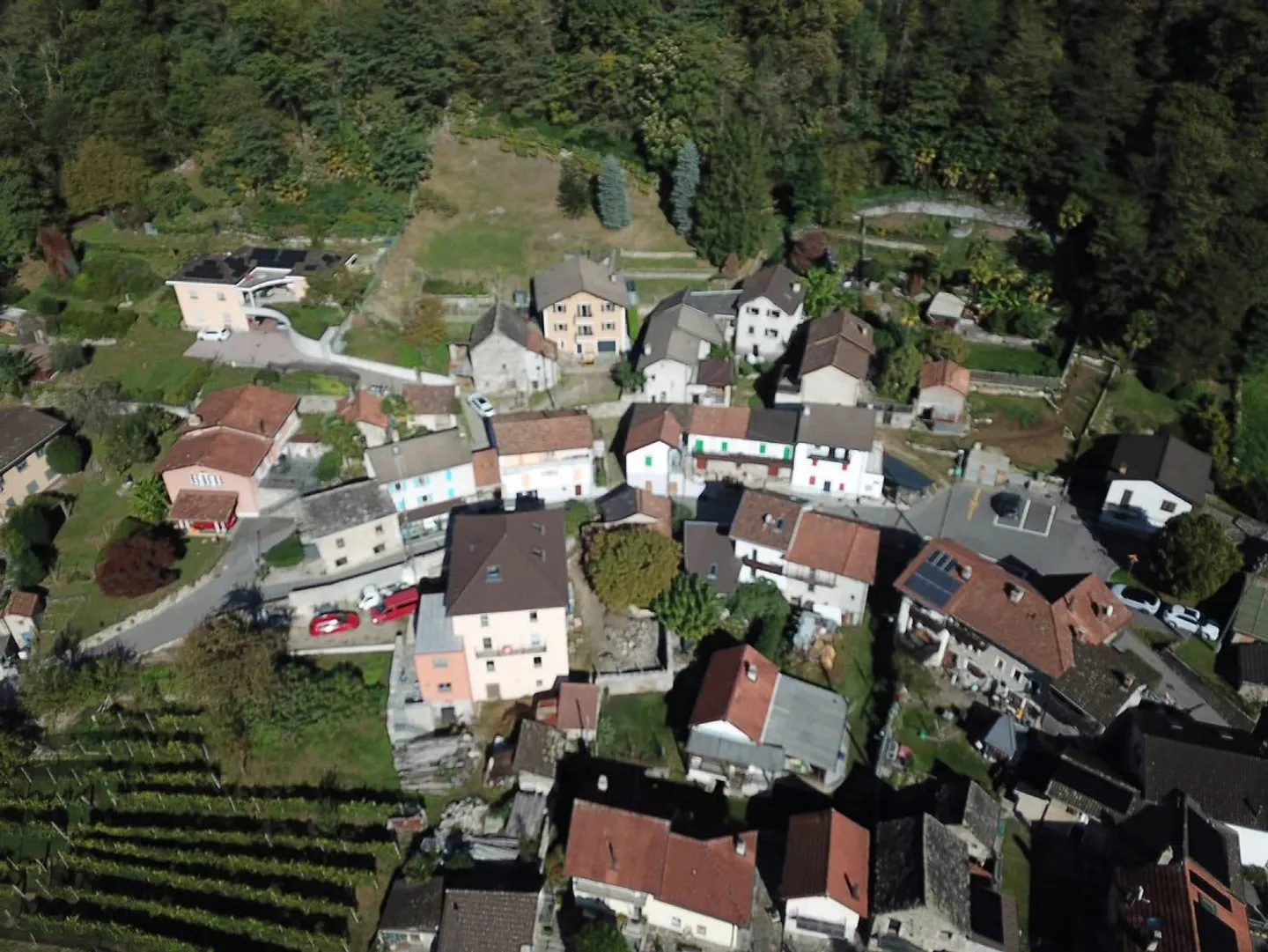 5,5-Zimmer-Haus mit separater Wohnung und großem Garten - Foto 12 von 13