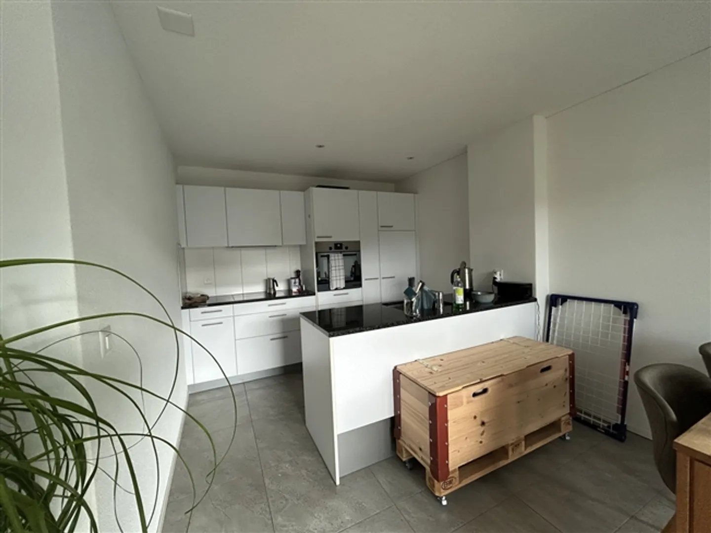 Apartment for rent - Photo 2 of 5