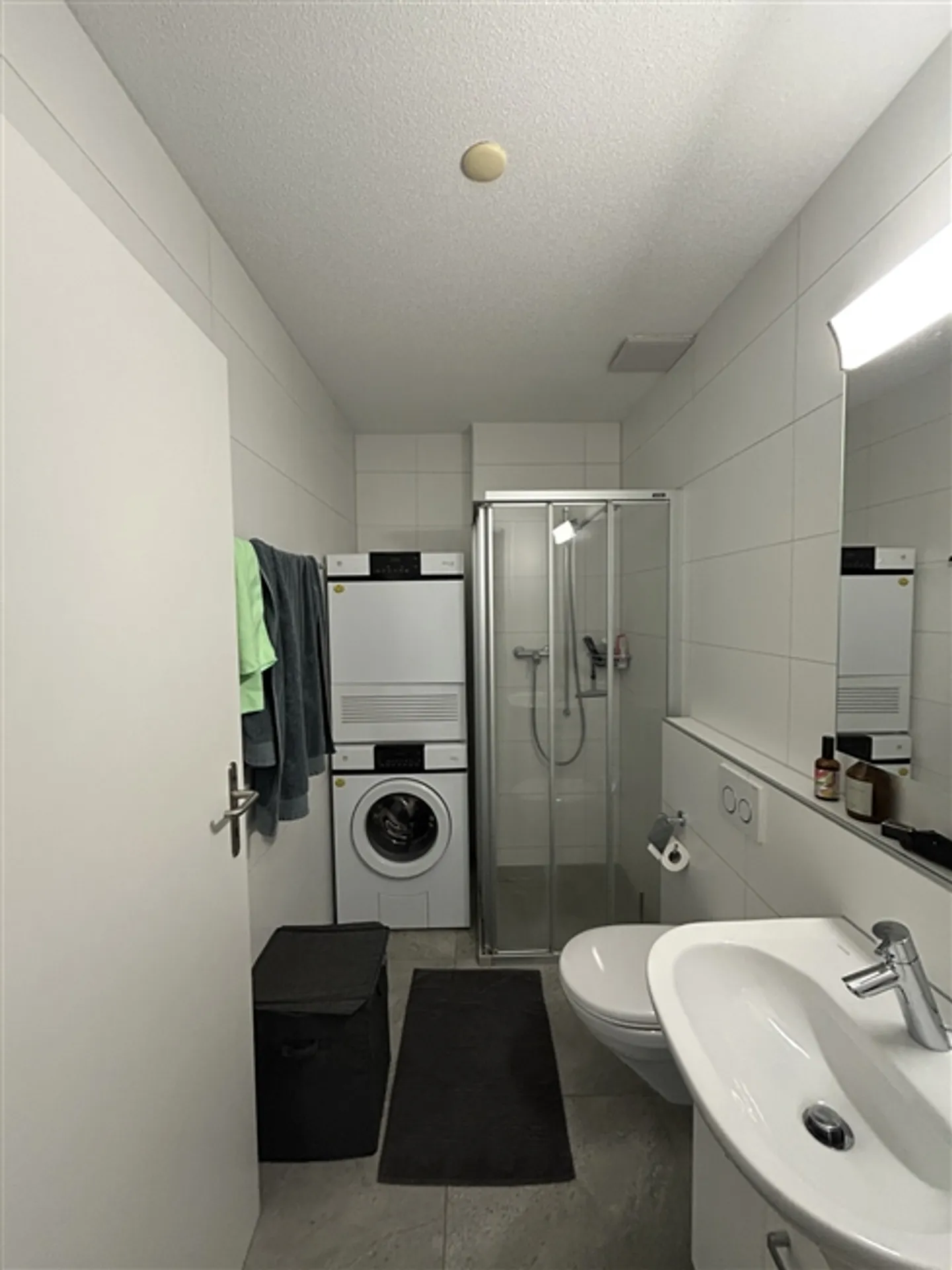 Apartment for rent - Photo 4 of 5