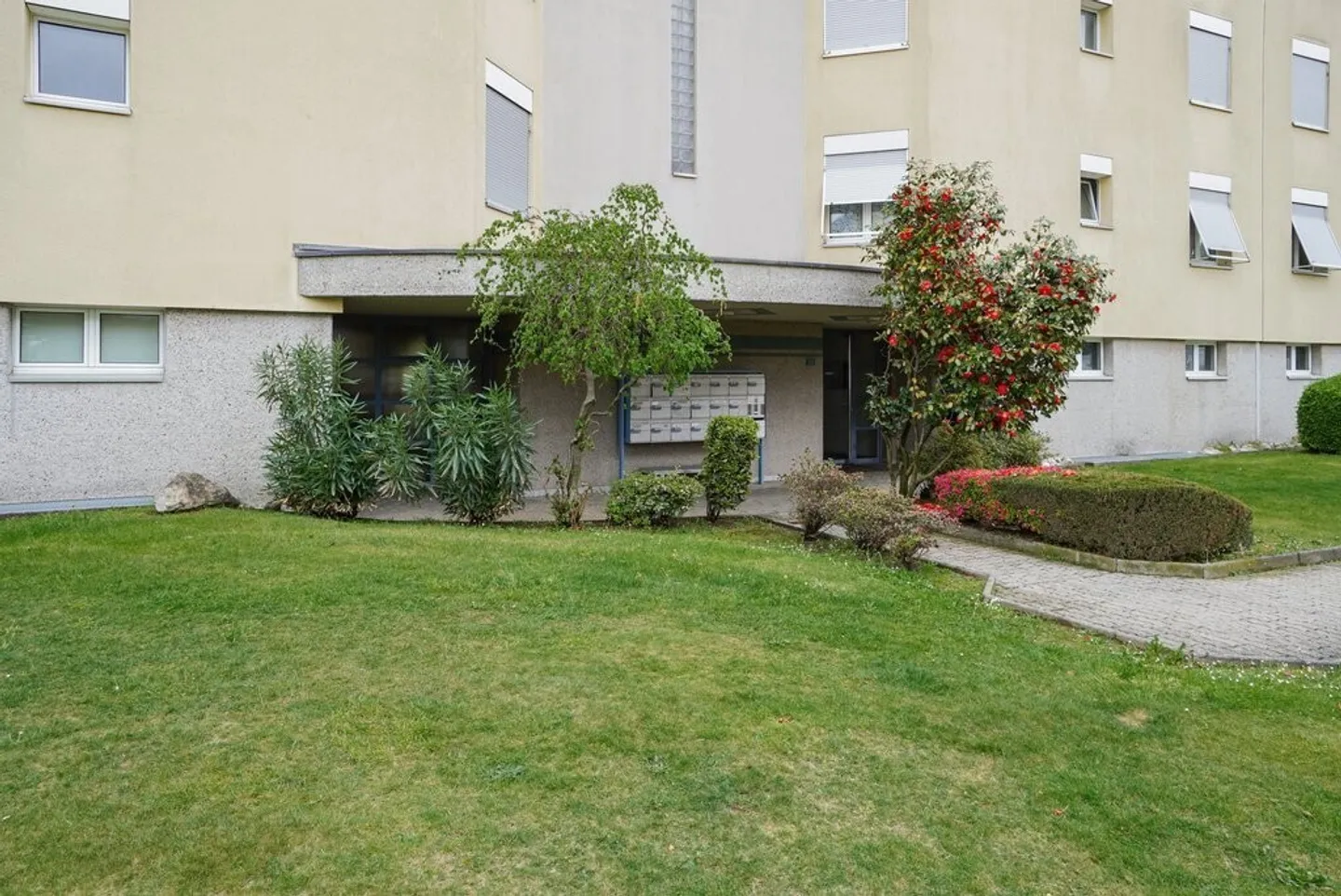 3,5 locali in una zona familiare - Foto 1 di 8