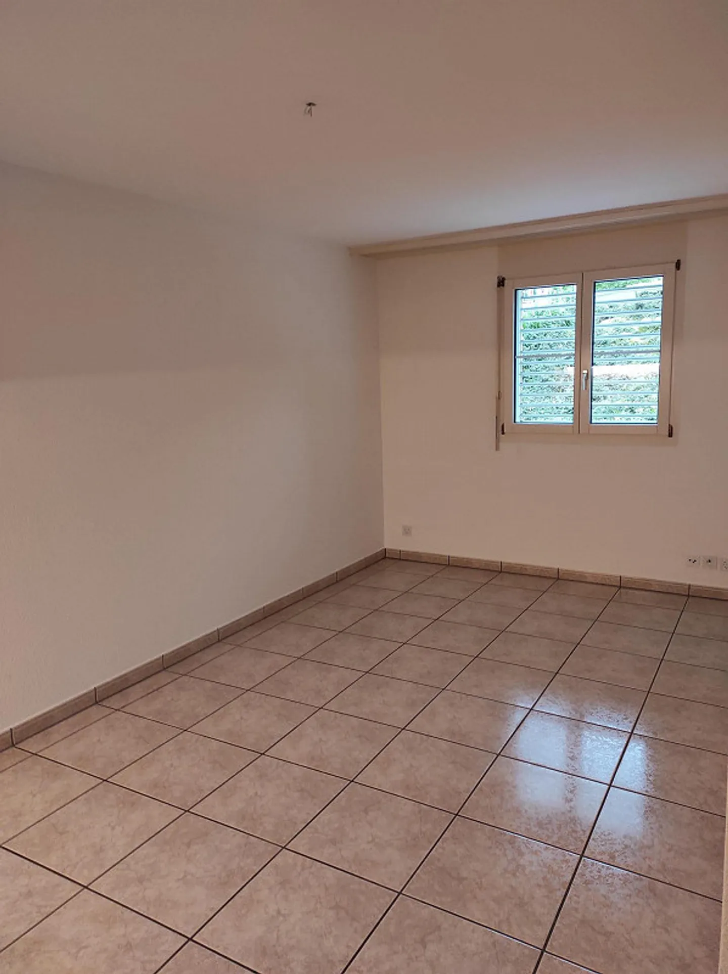 2-room apartment for rent in the basement - Photo 5 of 9
