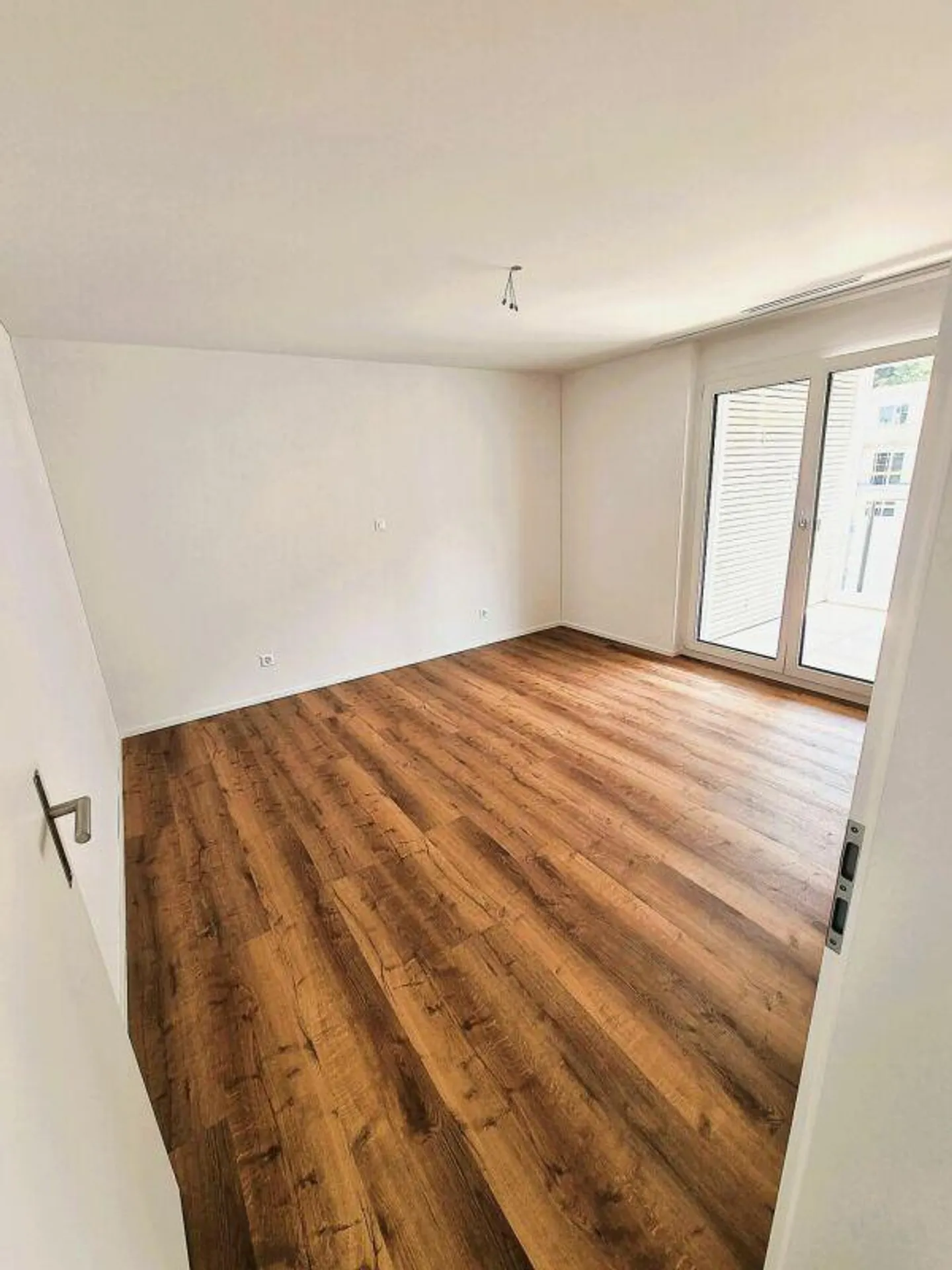 First occupancy 2.5 room apartment at Entenbach - Photo 5 of 6