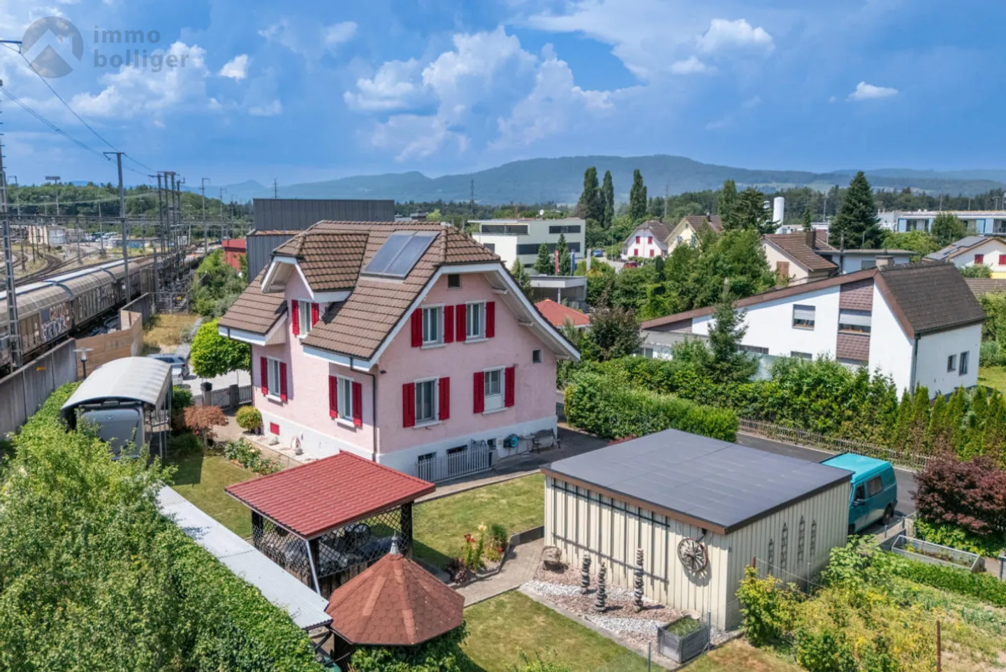 Casa singola in affitto - Foto 1 di 12