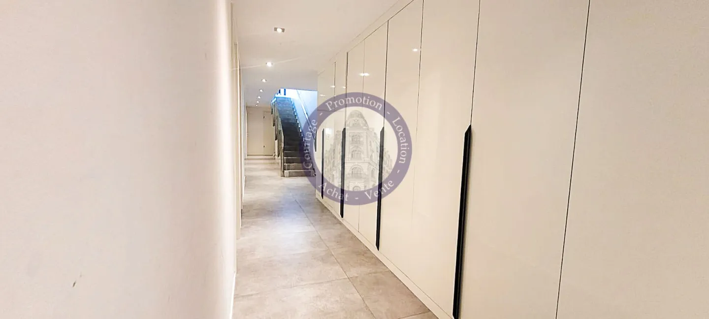 Villa di lusso con vista mozzafiato sul lago e sulle montagne di Montreux - Foto 3 di 11