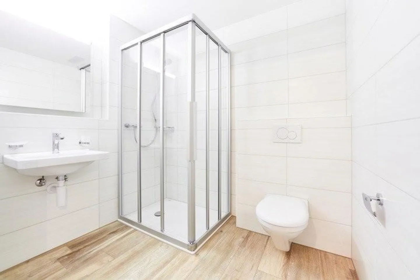 Penthouse apartment with spacious attic terrace (106 m2) - Photo 8 of 12