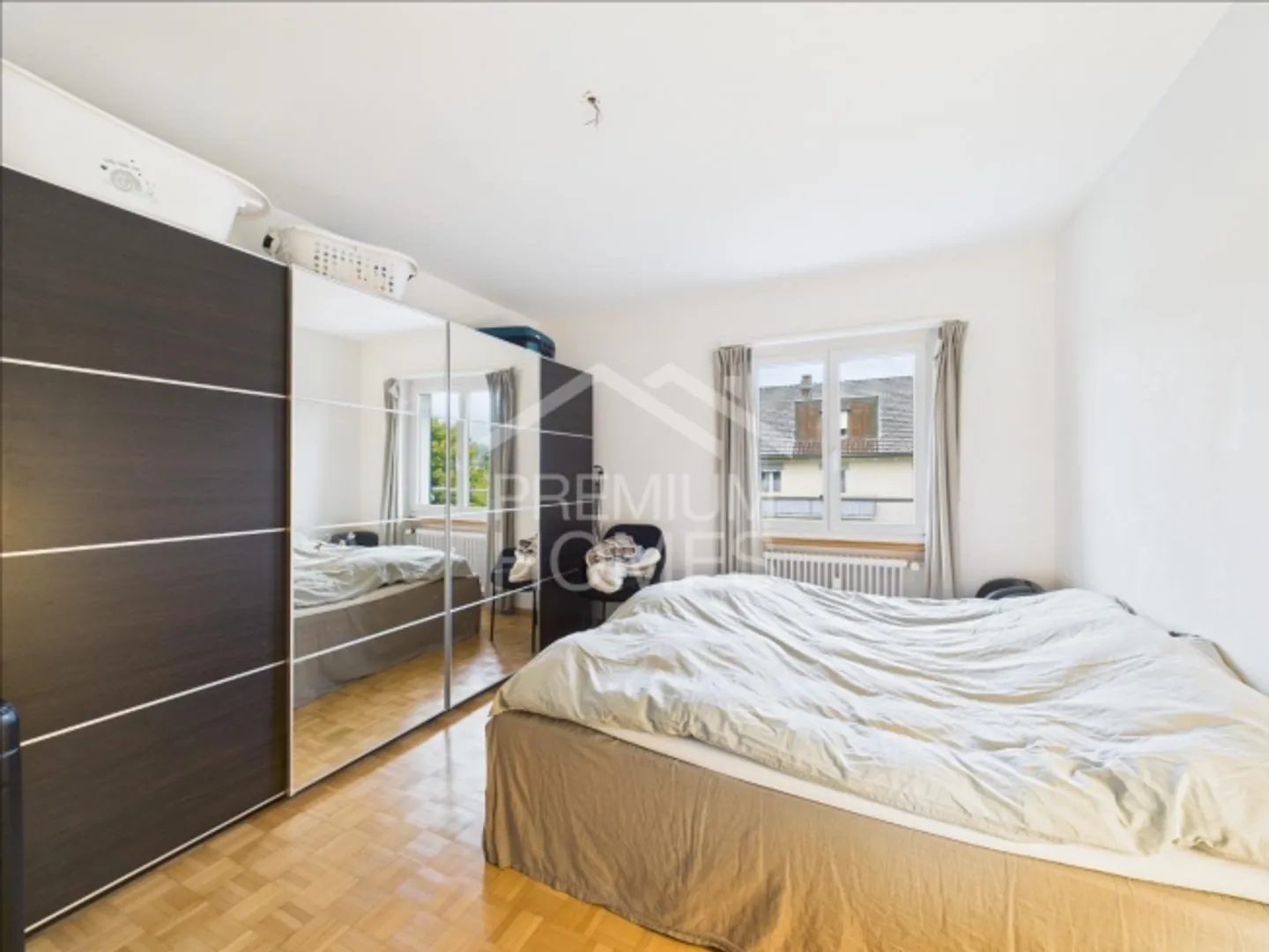 Joie de vivre au centre - Photo 3 sur 4