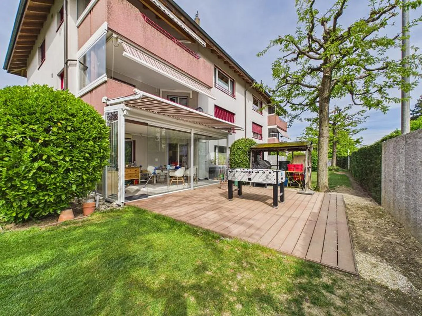 Apartment 4.5 rooms - Photo 1 of 6