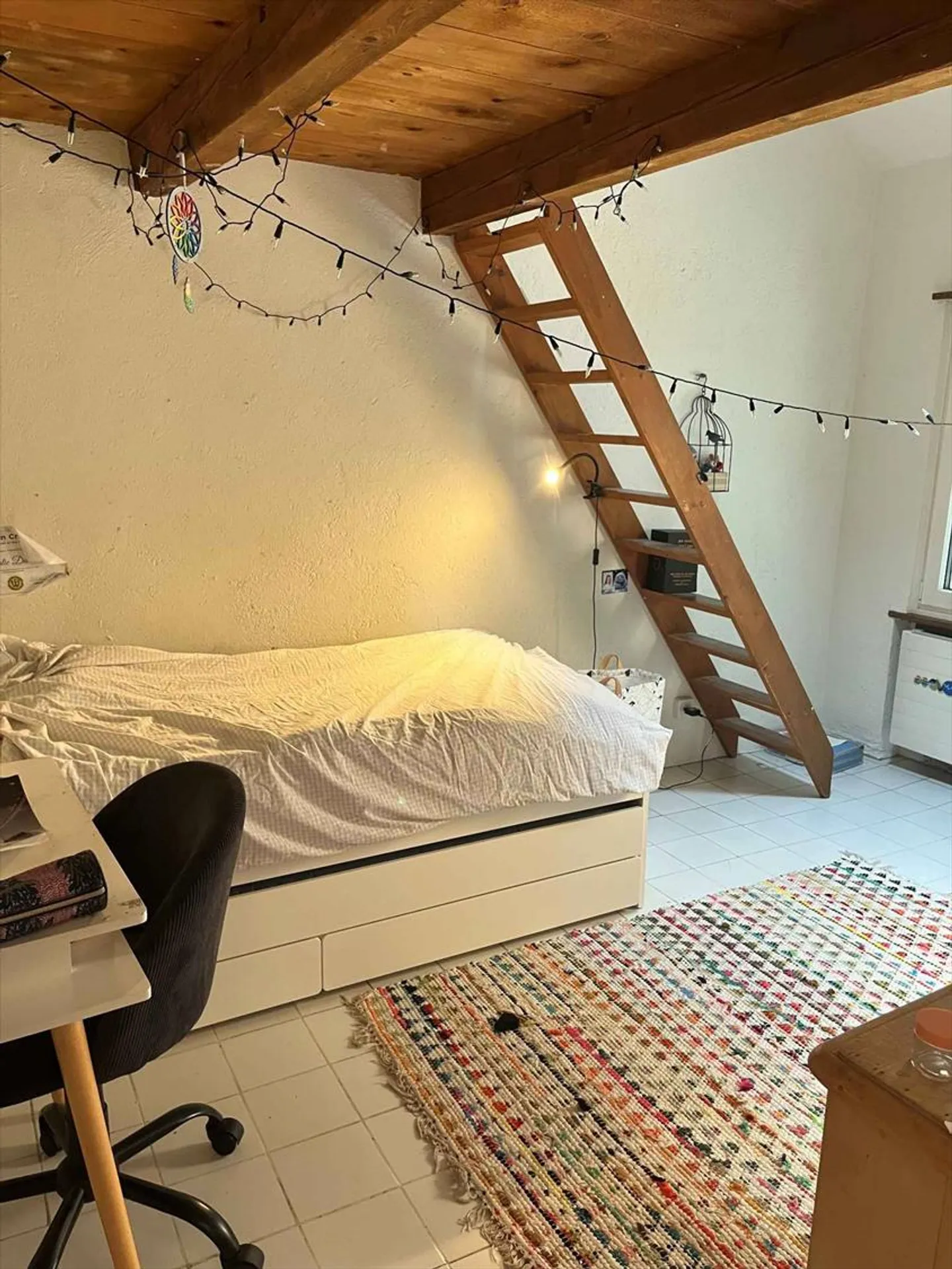 9-room House - Photo 6 of 9