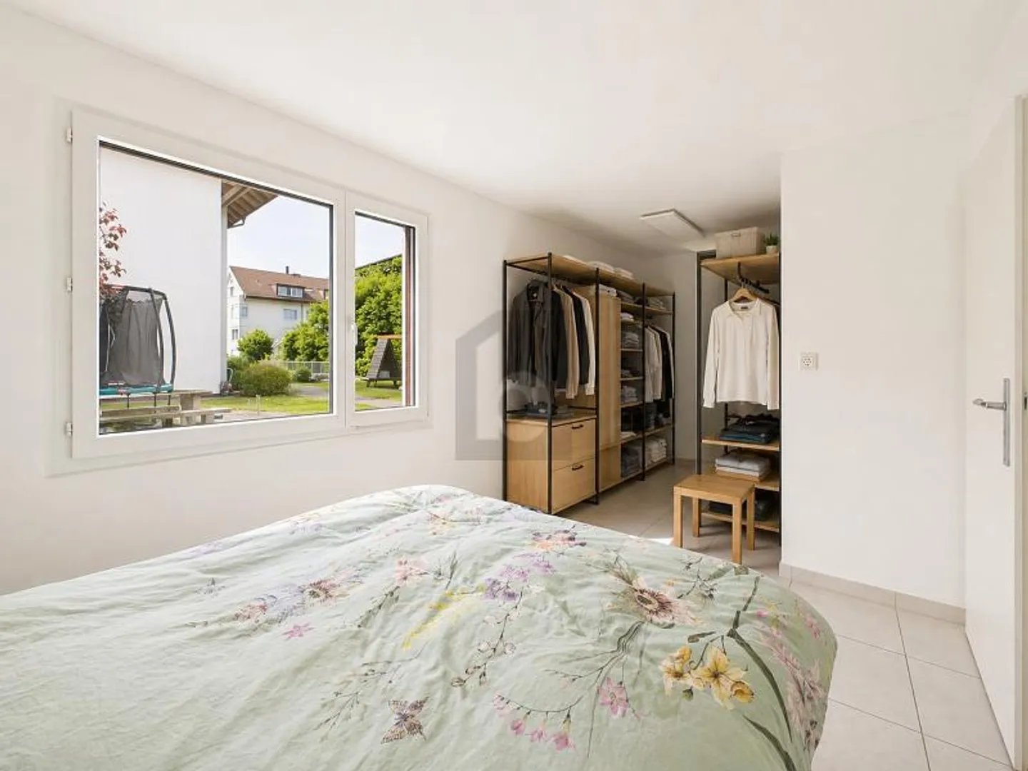 Apartment 4.5 rooms - Photo 5 of 6