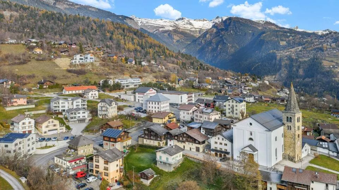 Maison de  6 pièces avec grand espace garage - Photo 6 sur 13