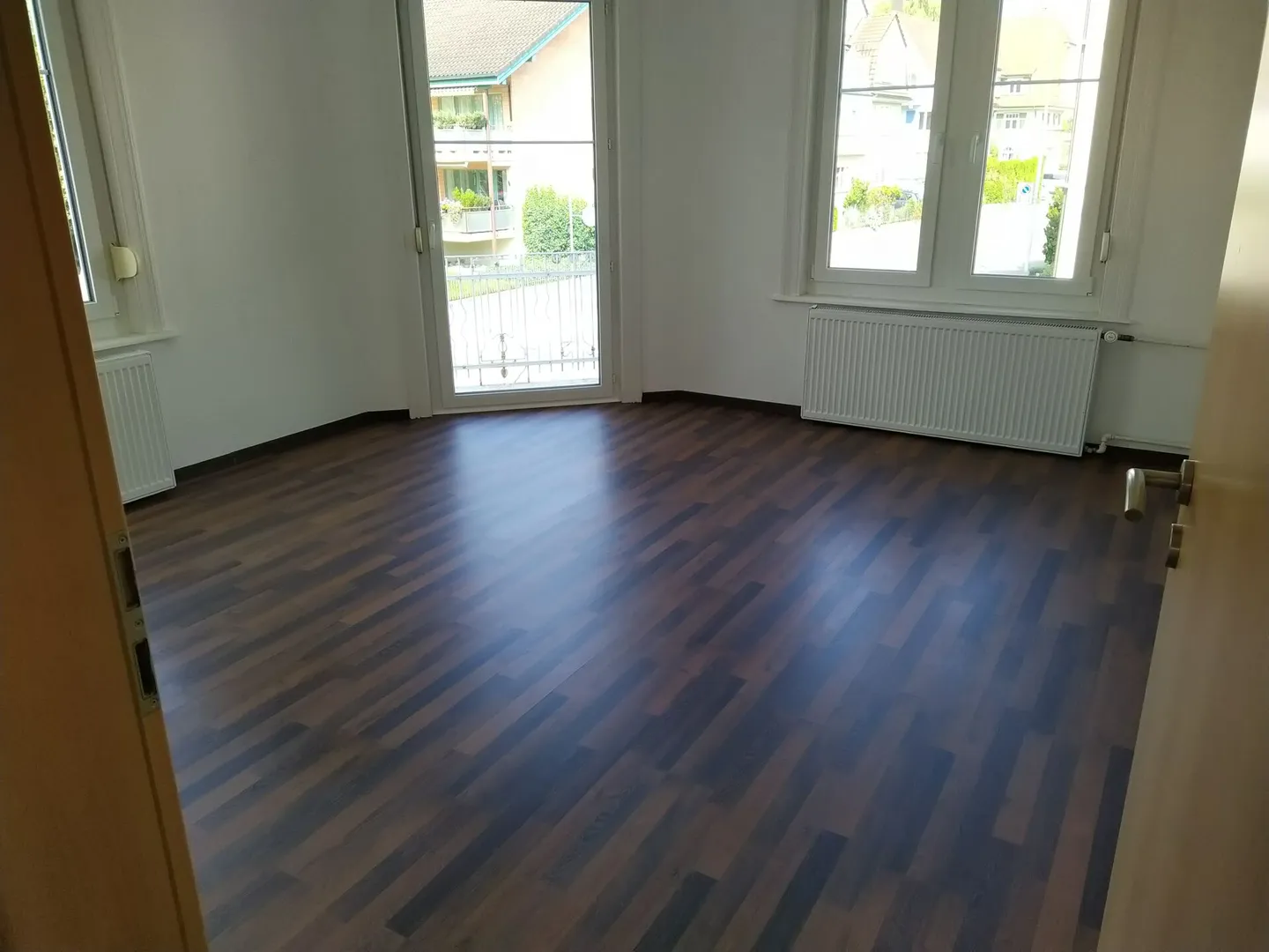 Ottimo appartamento con molto spazio e una grande terrazza - Foto 3 di 8