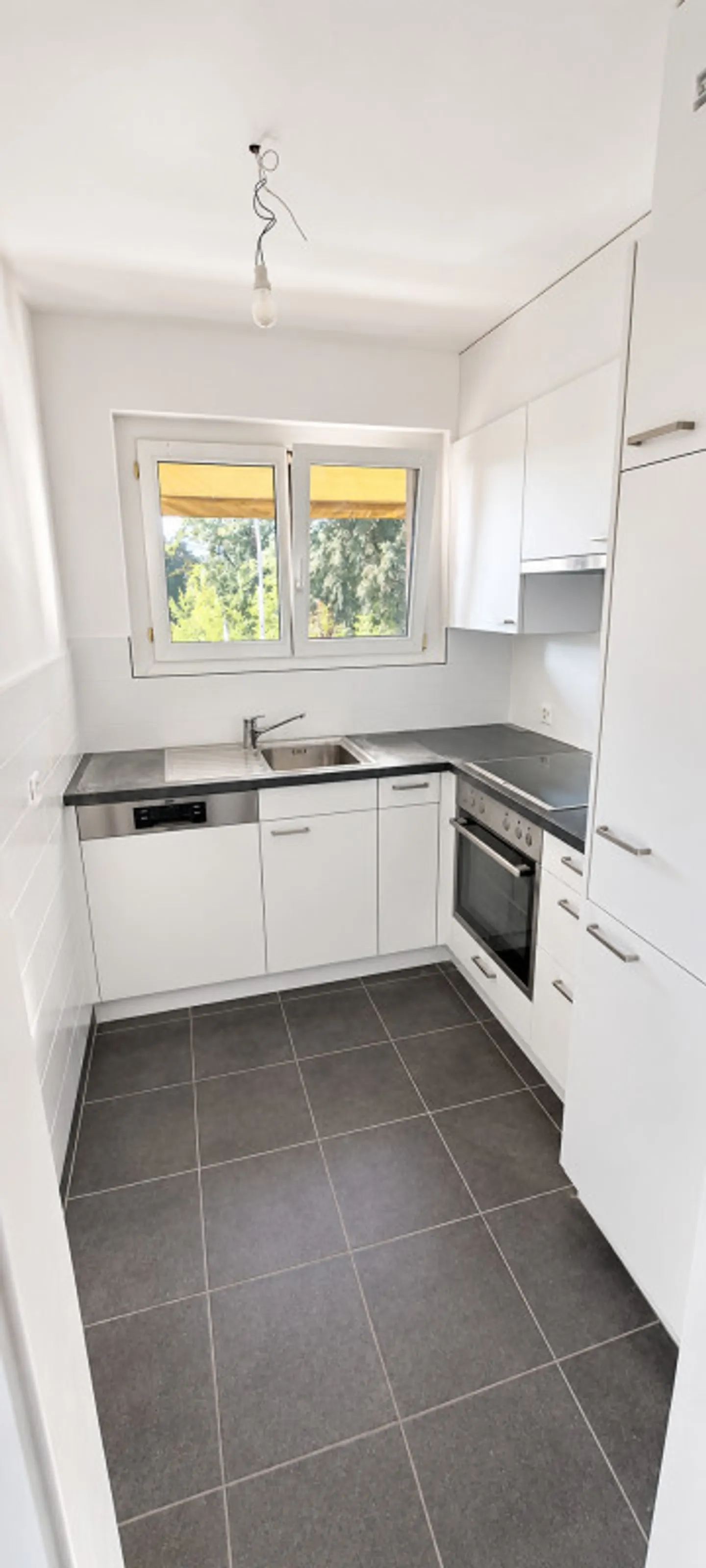 Joli appartement de 3 pièces - Photo 3 sur 8