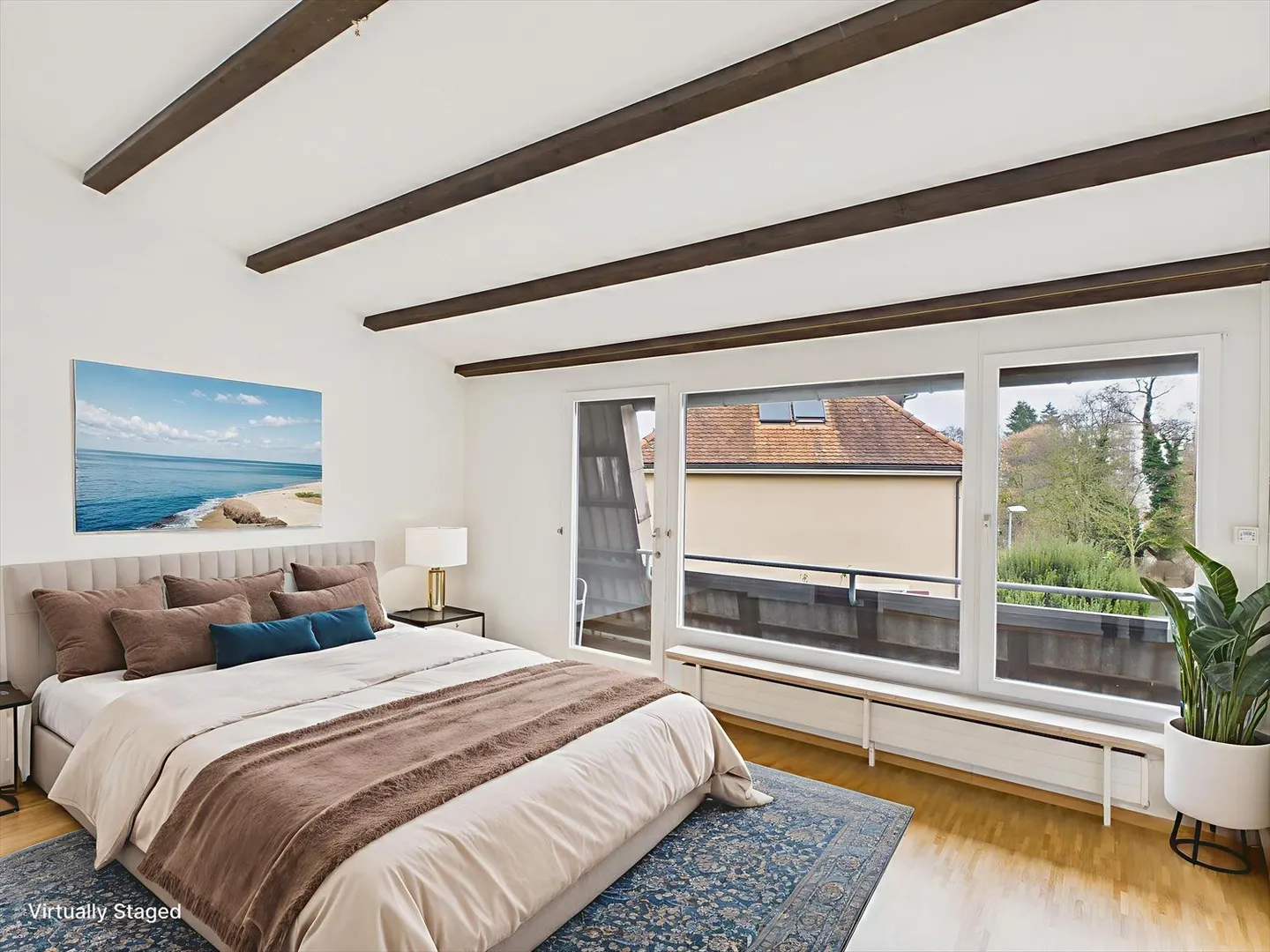 Charming and spacious corner terraced family house in a sought-after location in Allschwil - Photo 8 of 13