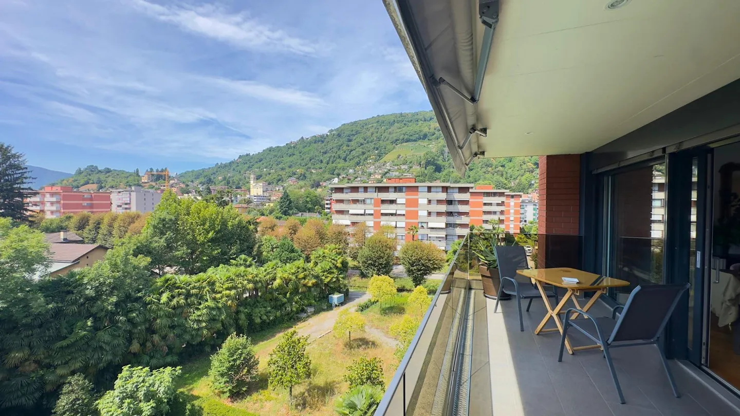 Agno, 3,5 locali, spazioso e moderno con terrazza e vista panoramica - Foto 2 di 15