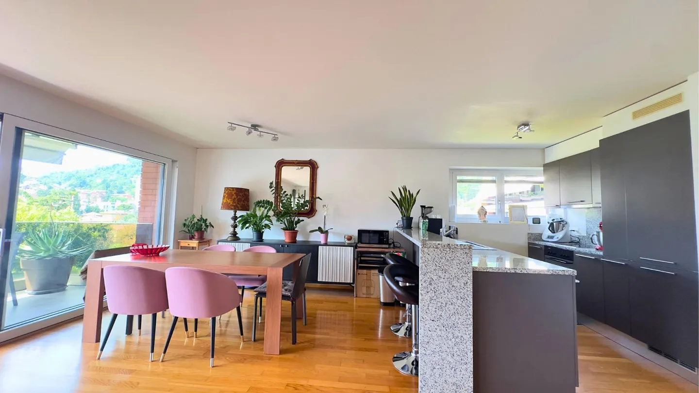 Agno, 3,5 locali, spazioso e moderno con terrazza e vista panoramica - Foto 8 di 15