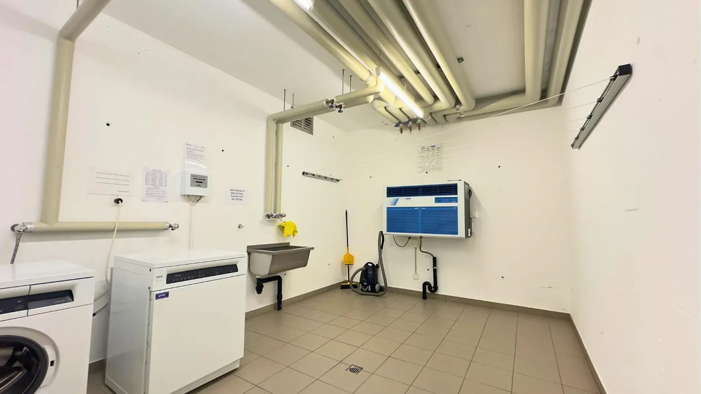 Agno, 3,5 locali, spazioso e moderno con terrazza e vista panoramica - Foto 13 di 15