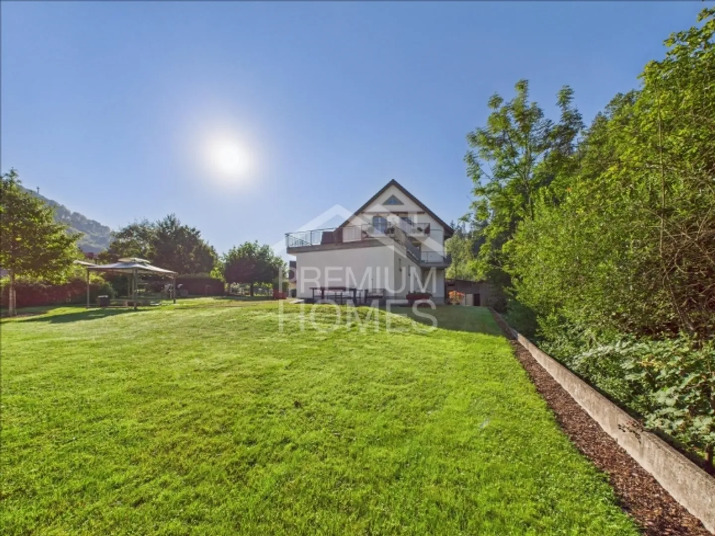 Edificio residenziale in vendita - Foto 1 di 4