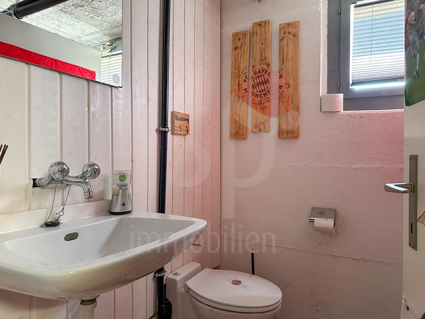 5.5 Zimmer Bungalow mit grossem Grundstück - Foto 19 von 26