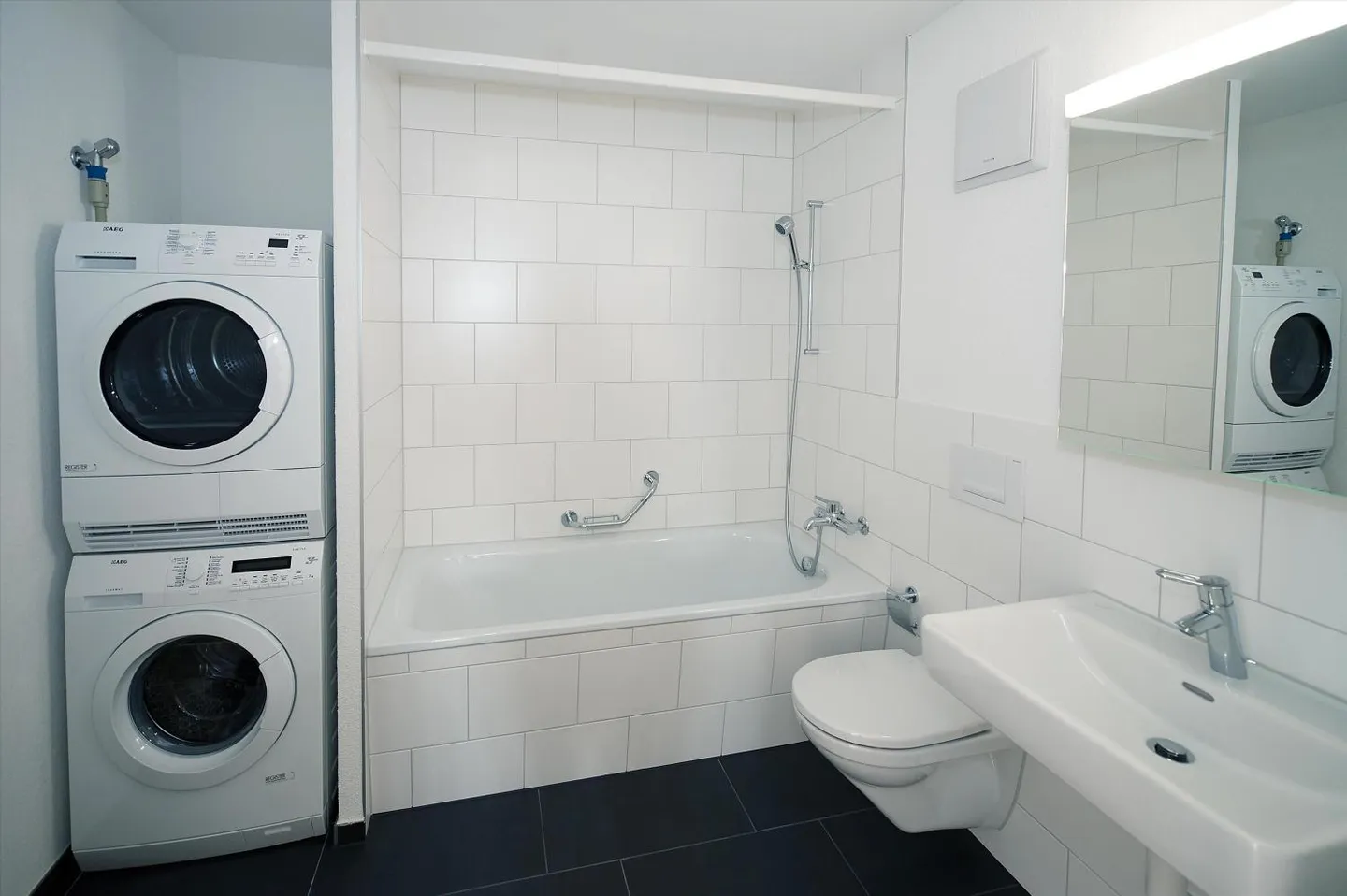 Modernes Apartment mit Balkon - Foto 4 von 6