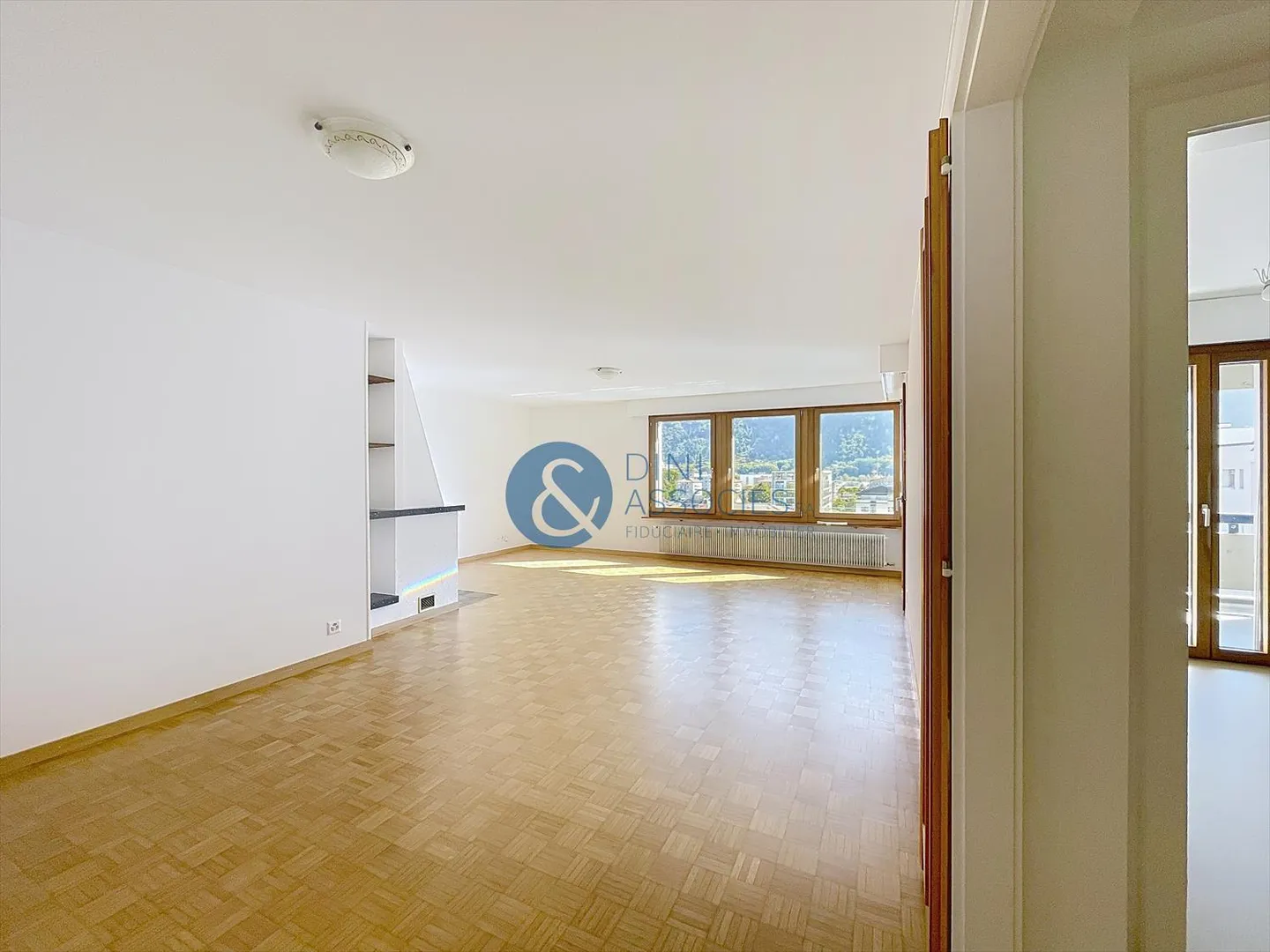 4.5 Room Apartment - Photo 2 of 11