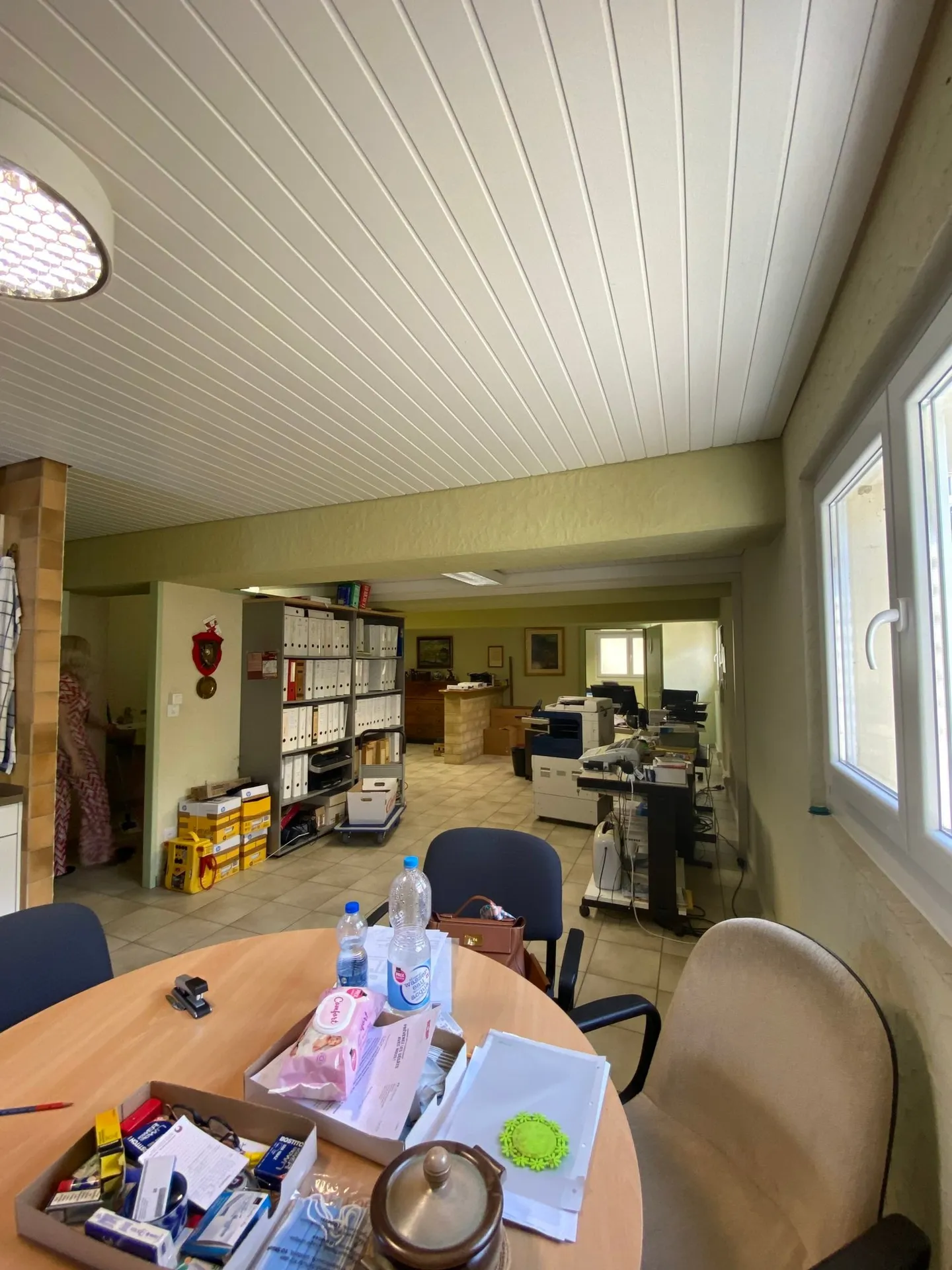 Locaux à louer, idéaux pour bureau / salon de beauté - Photo 4 sur 11